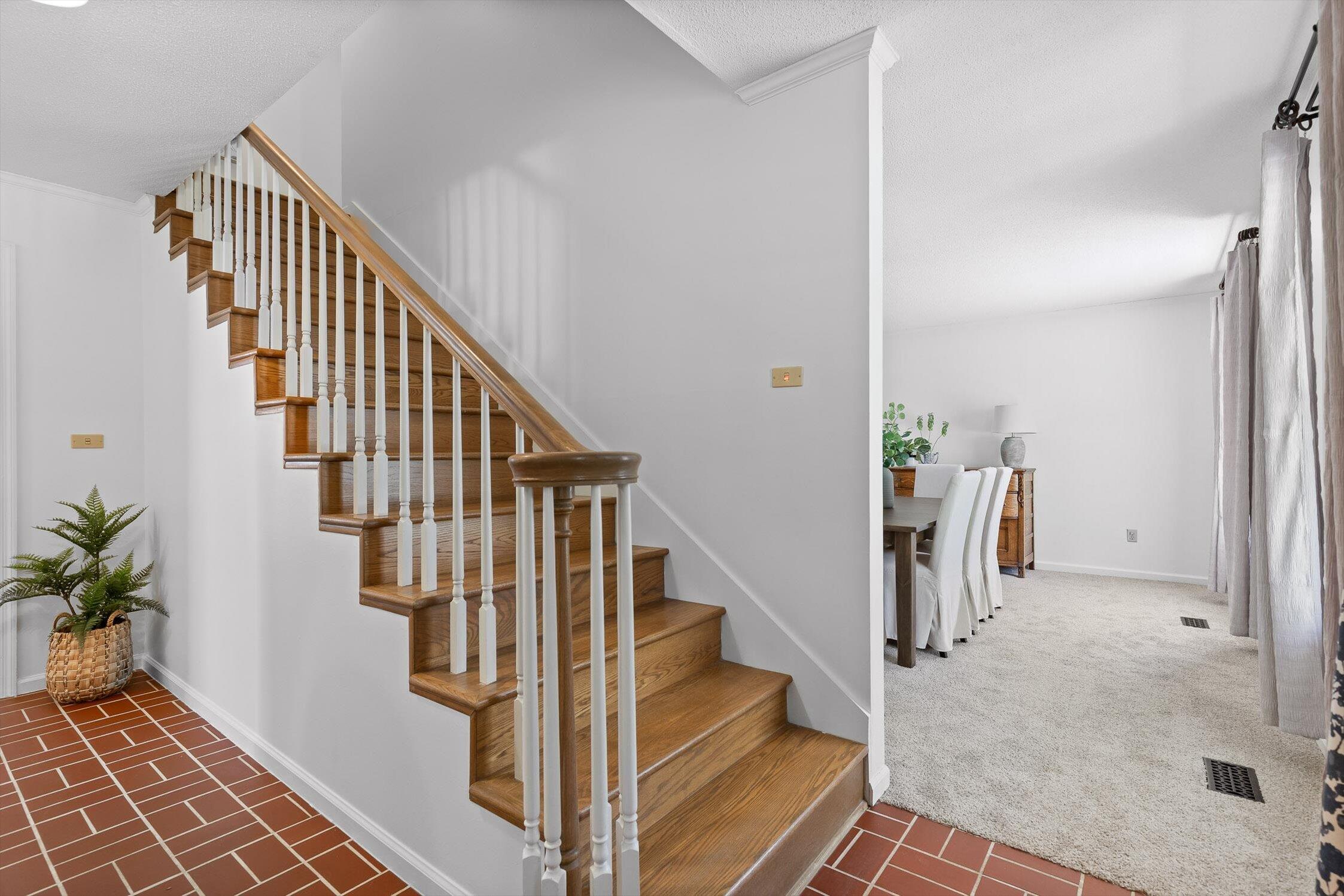 8124 Pierpoint Drive, Harrison