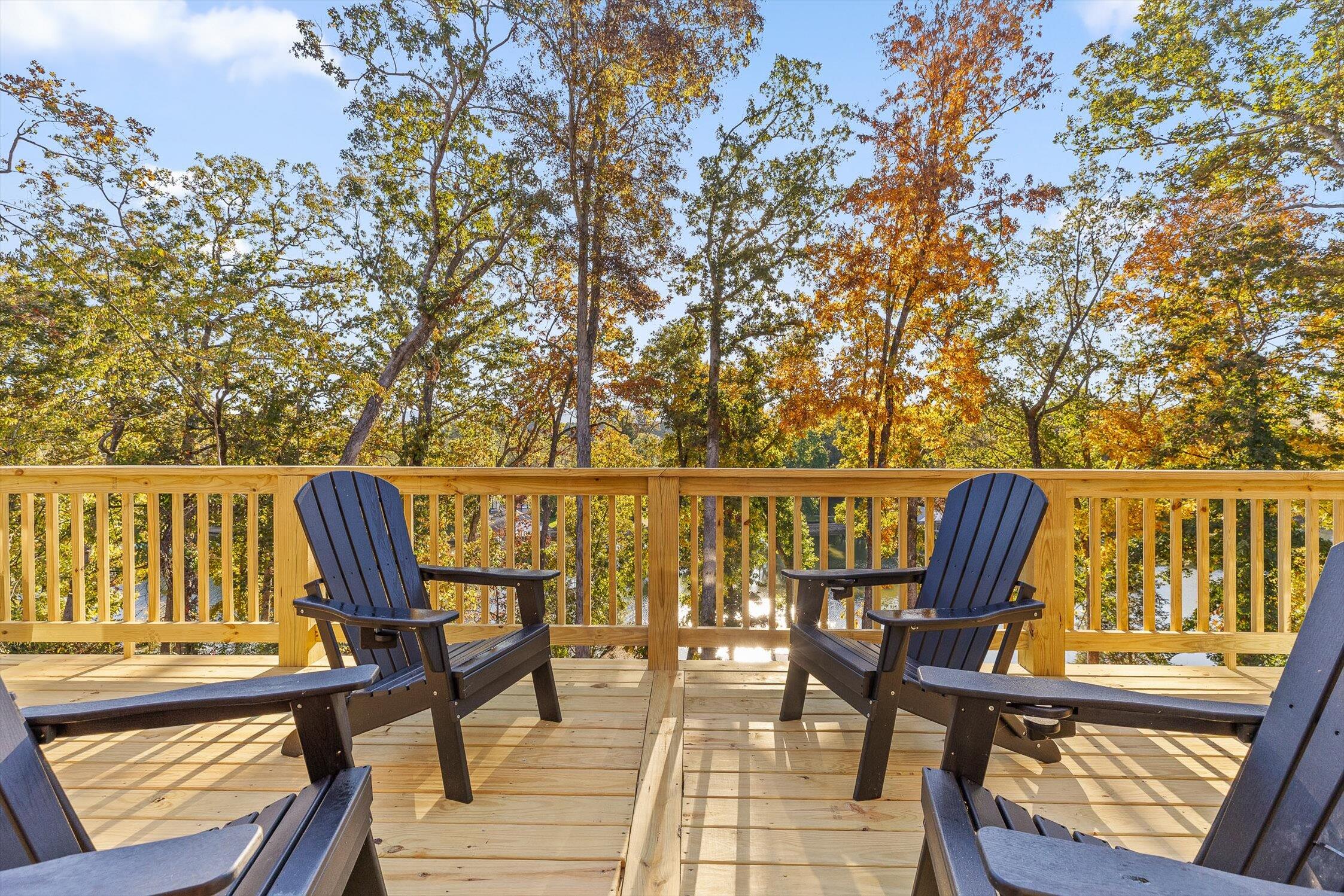 8124 Pierpoint Drive, Harrison