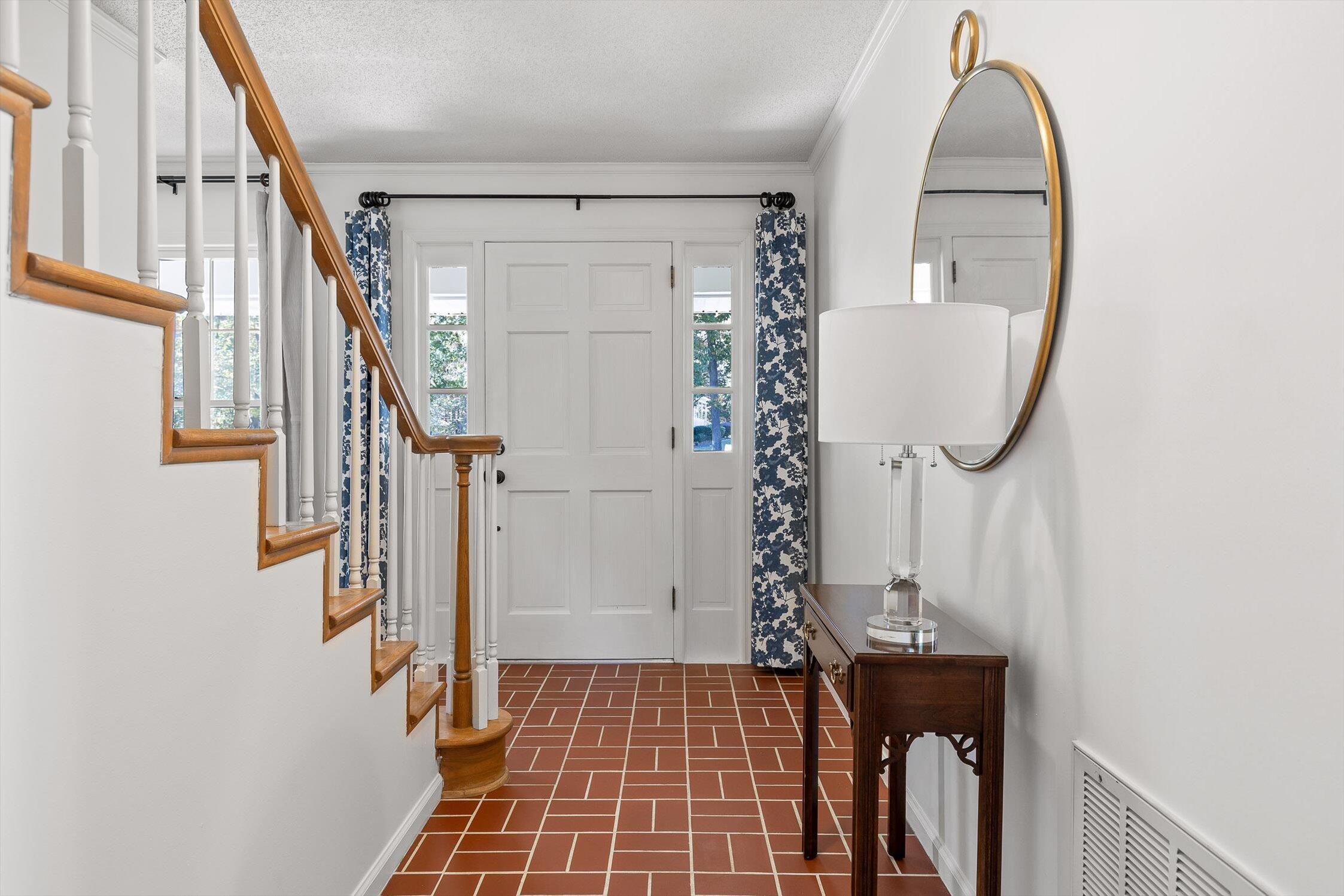 8124 Pierpoint Drive, Harrison