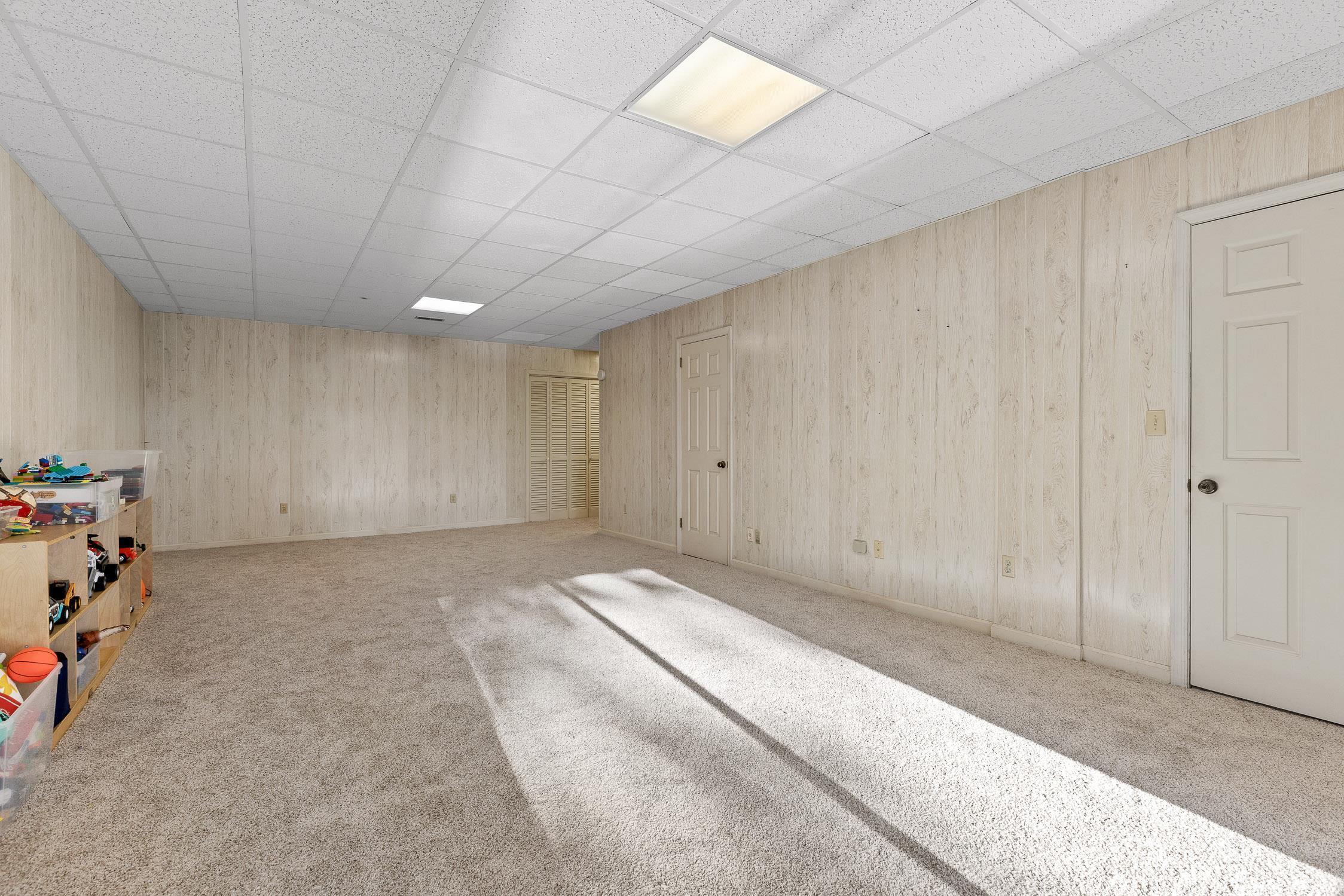 8124 Pierpoint Drive, Harrison