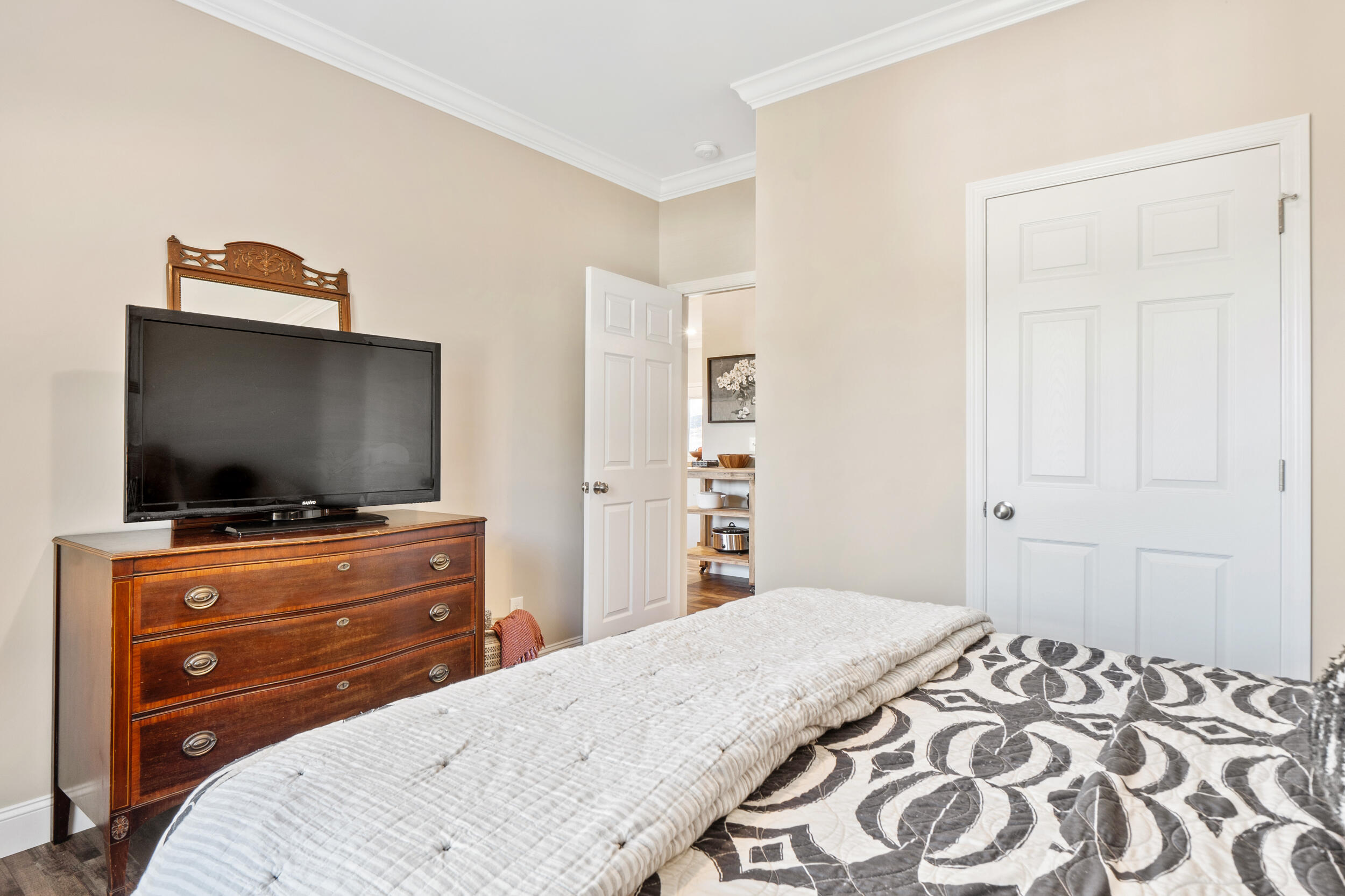 895 SE Lang Street, Cleveland