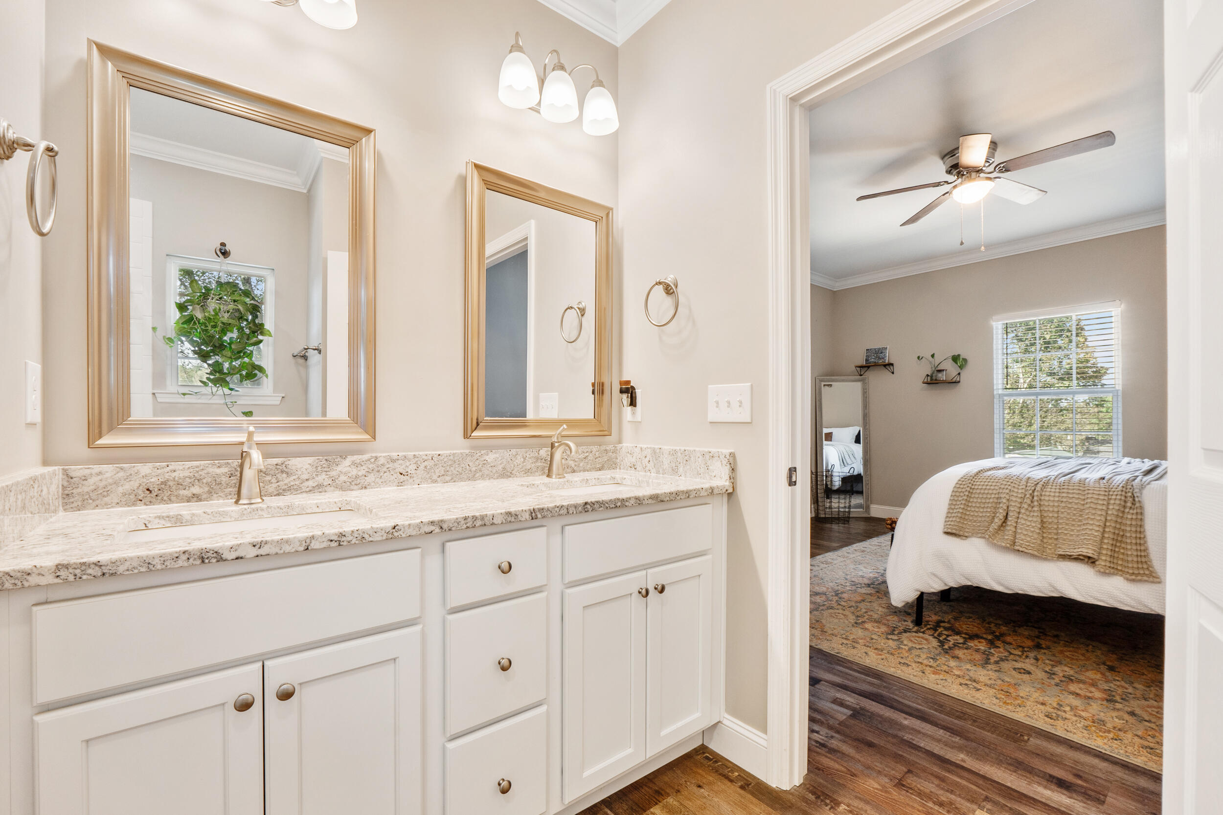 895 SE Lang Street, Cleveland