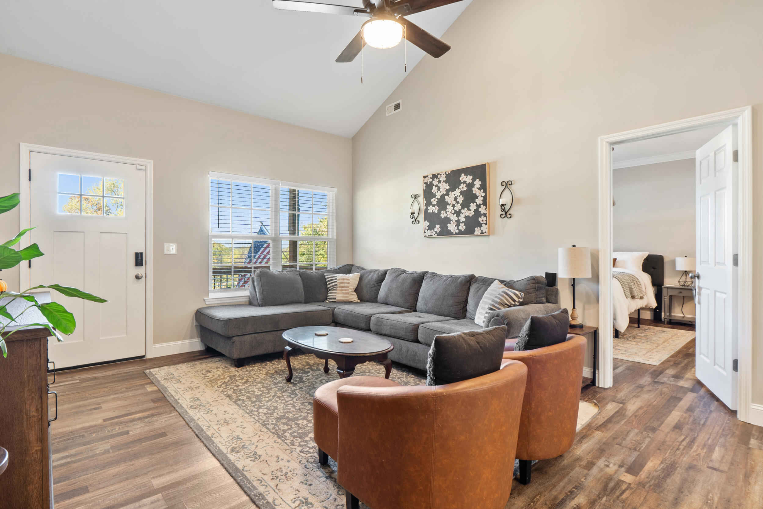 895 SE Lang Street, Cleveland