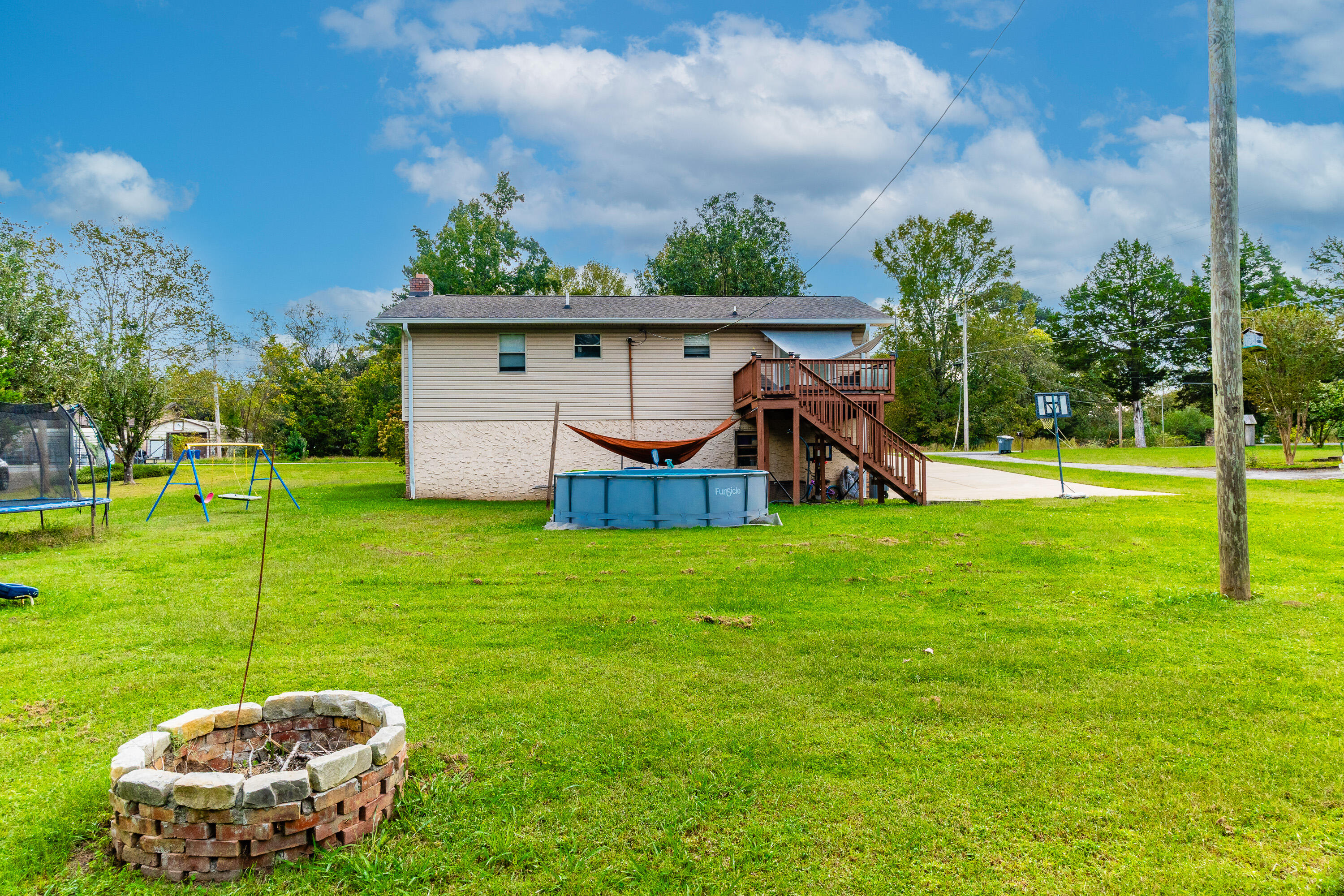 60 Walker Street, Ringgold