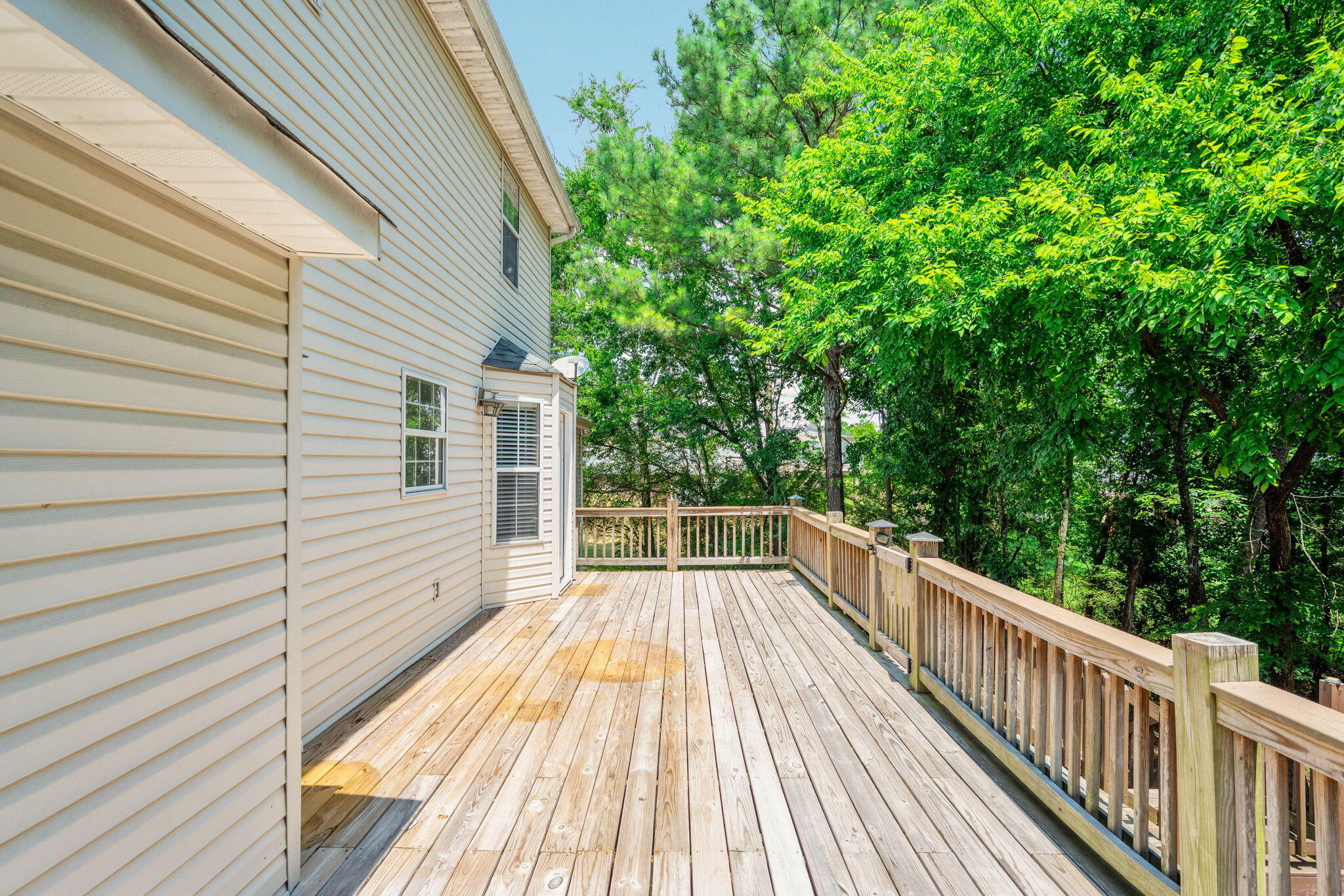 8616 River Cove Drive, Harrison