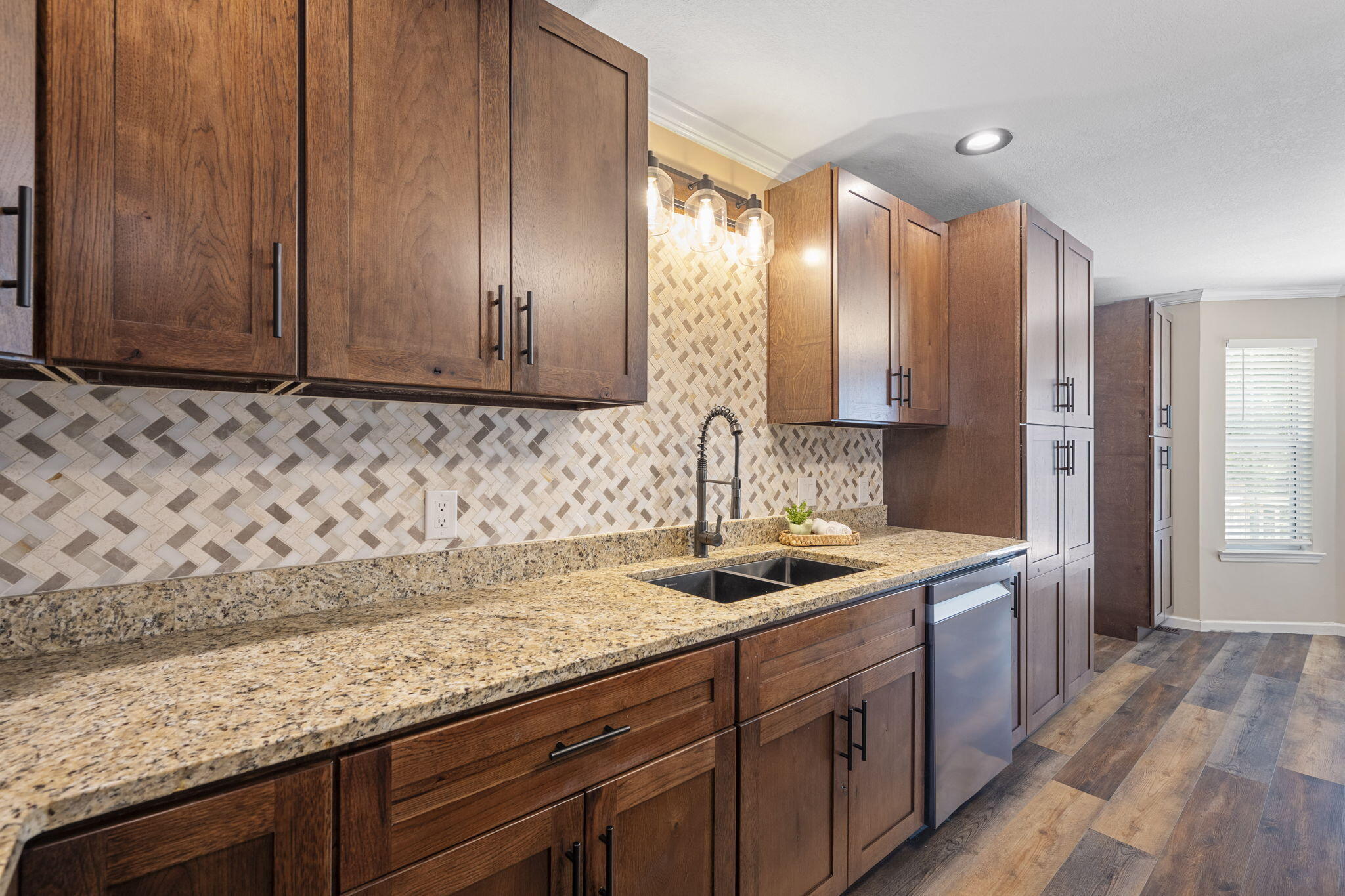 8616 River Cove Drive, Harrison