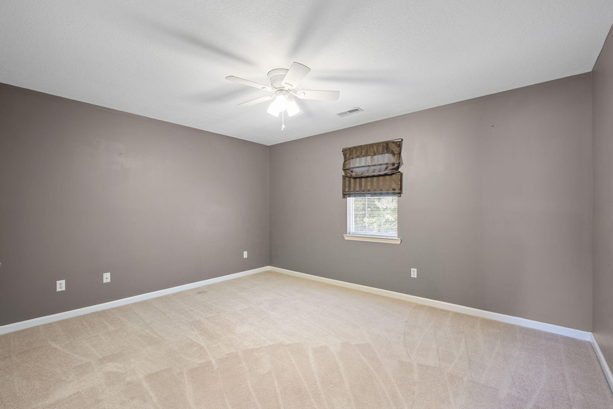 8616 River Cove Drive, Harrison