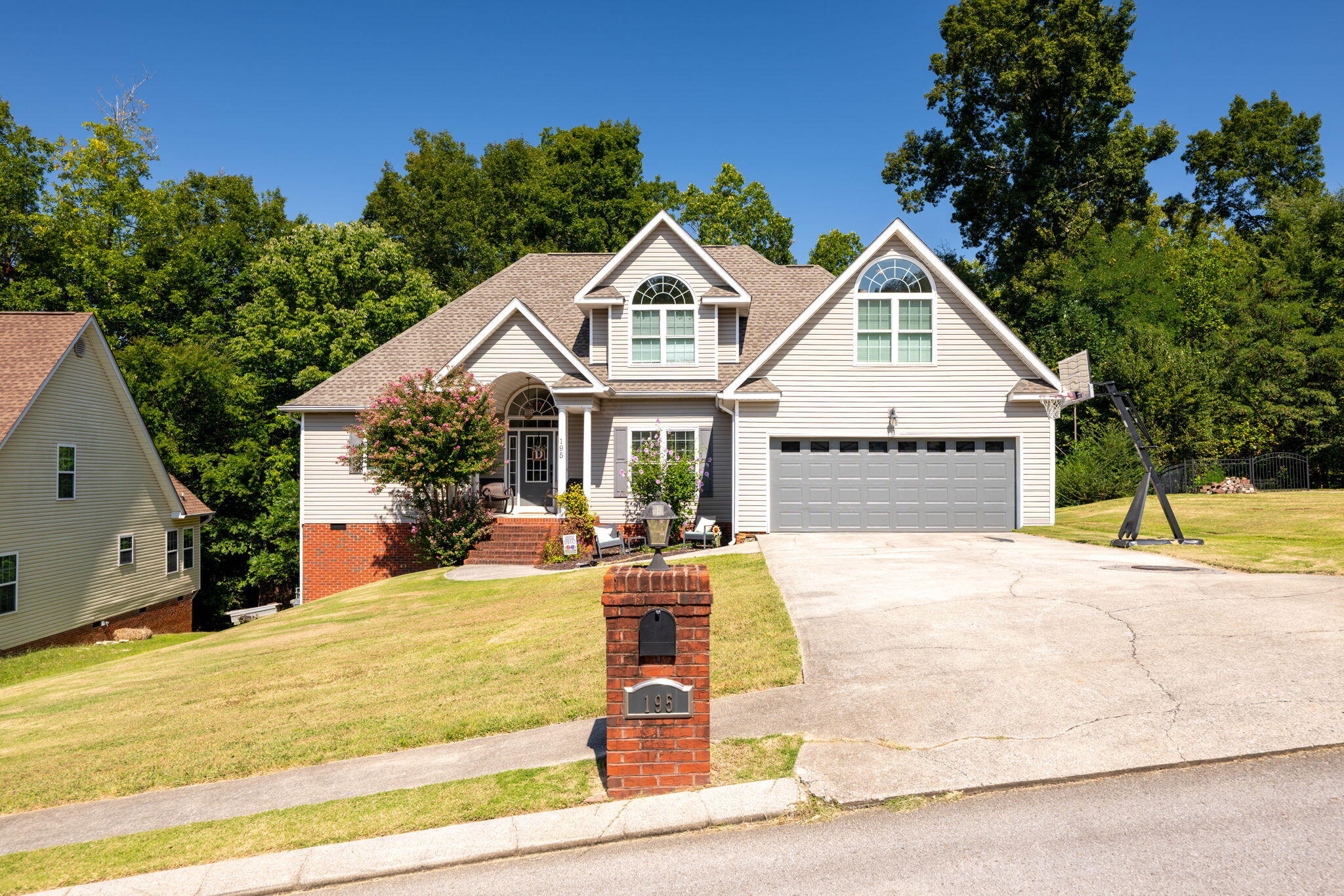 195 Mallard Hill, Ringgold