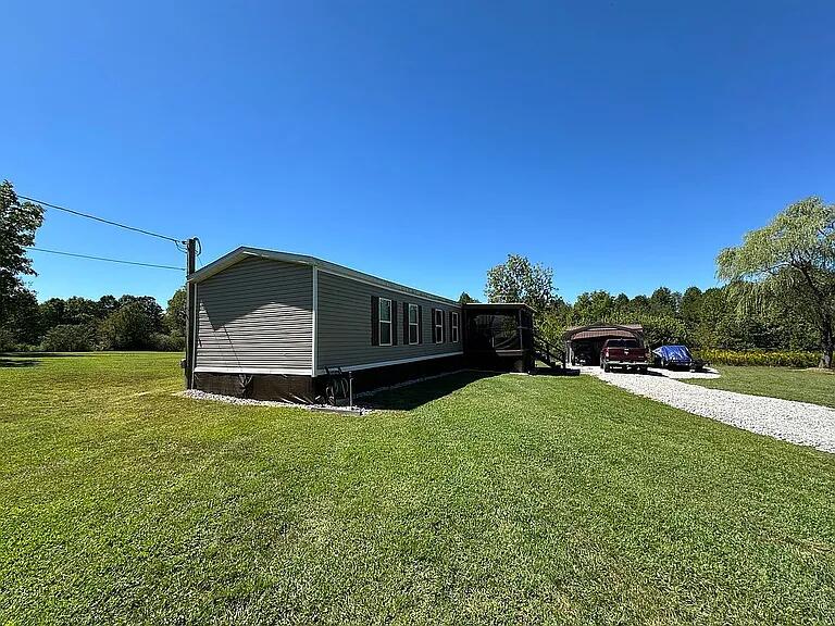 171 Buddy Singleton Road, Gruetli Laager