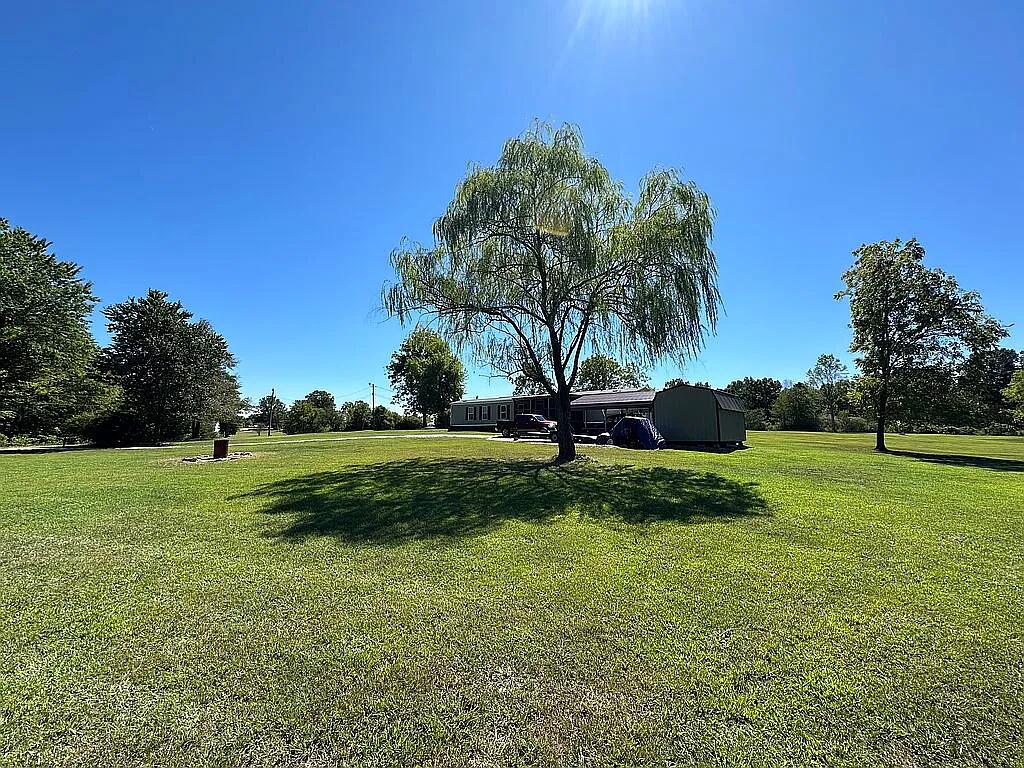 171 Buddy Singleton Road, Gruetli Laager