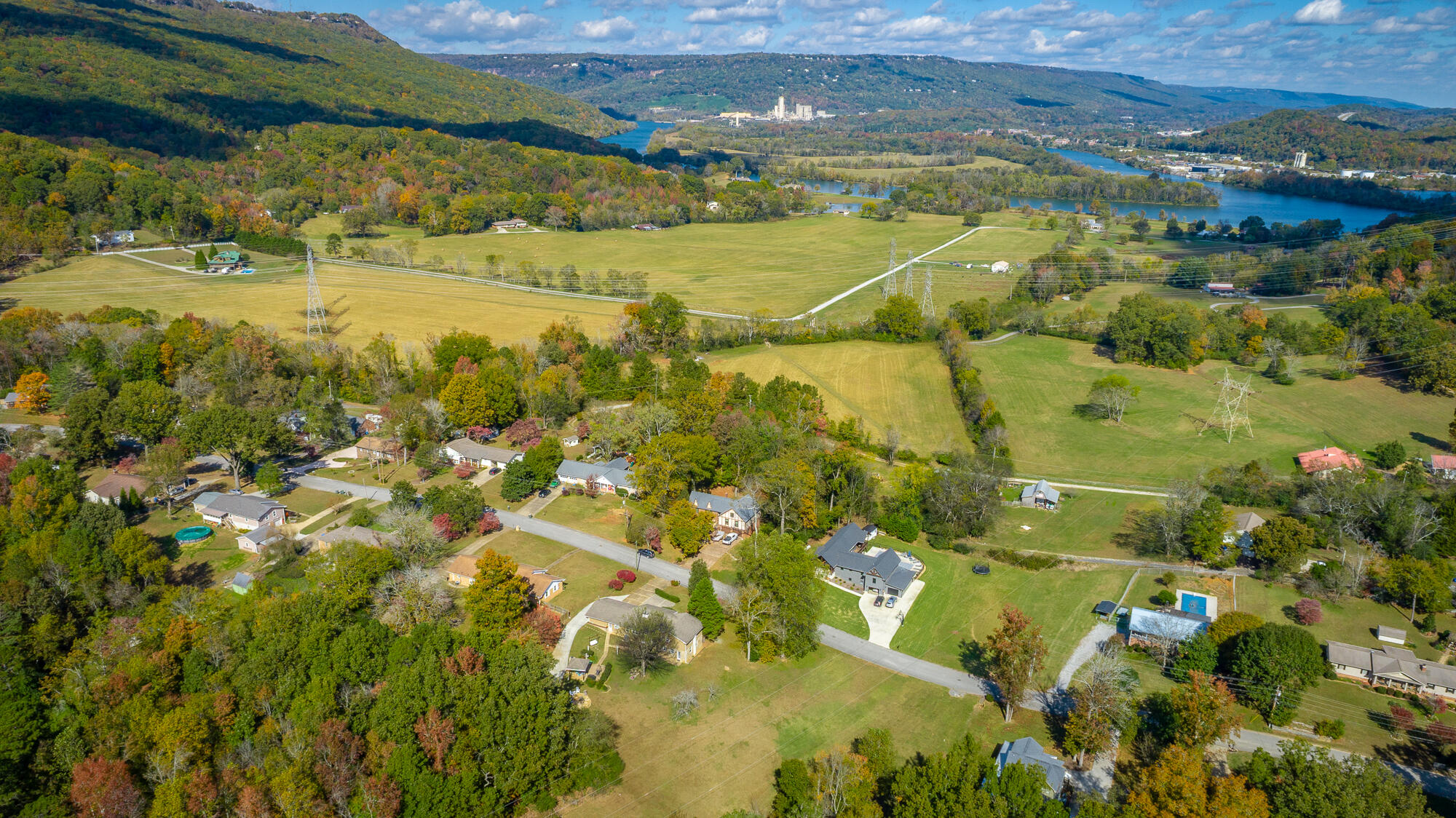 3315 Oak Burr Drive, Chattanooga