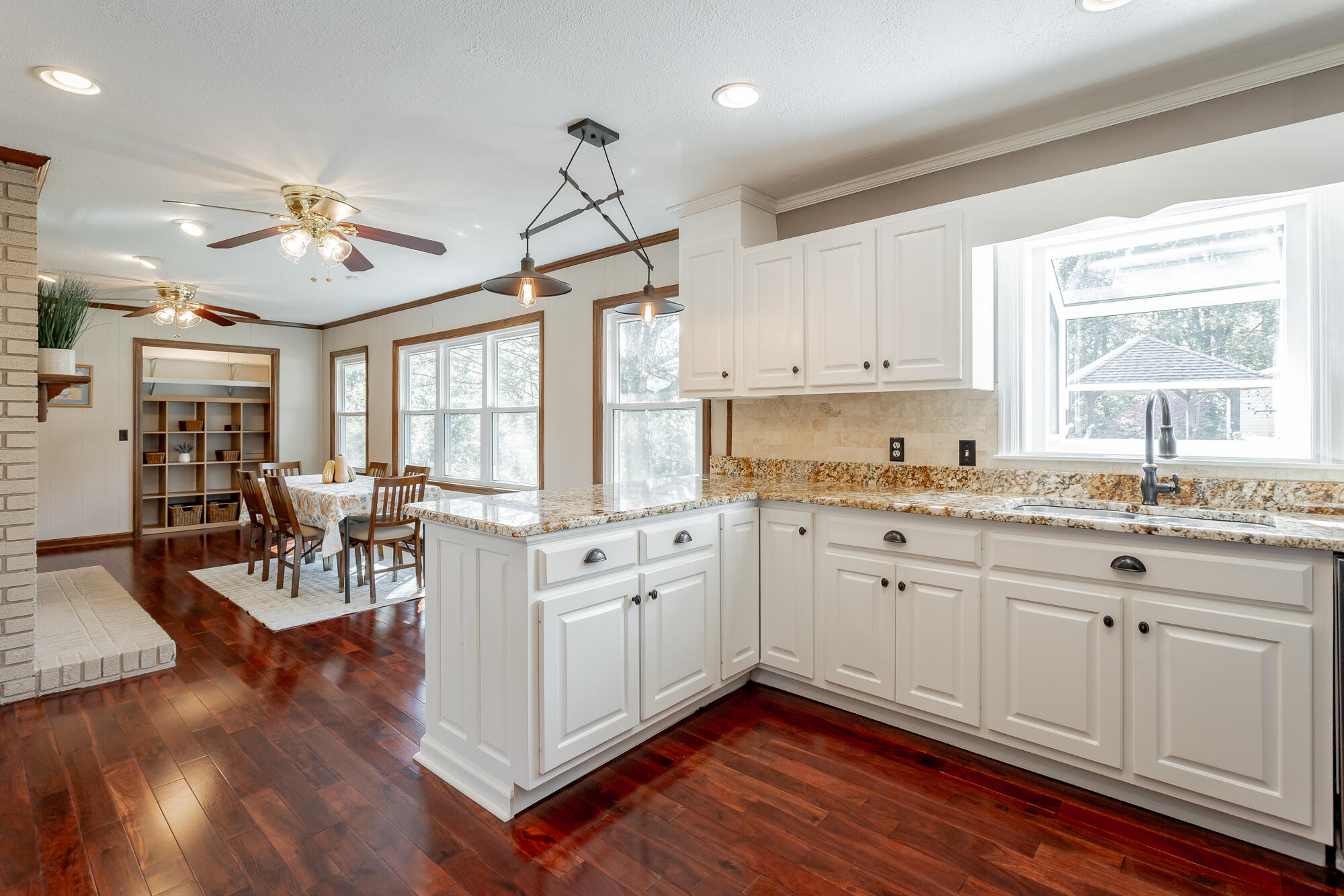 3315 Oak Burr Drive, Chattanooga