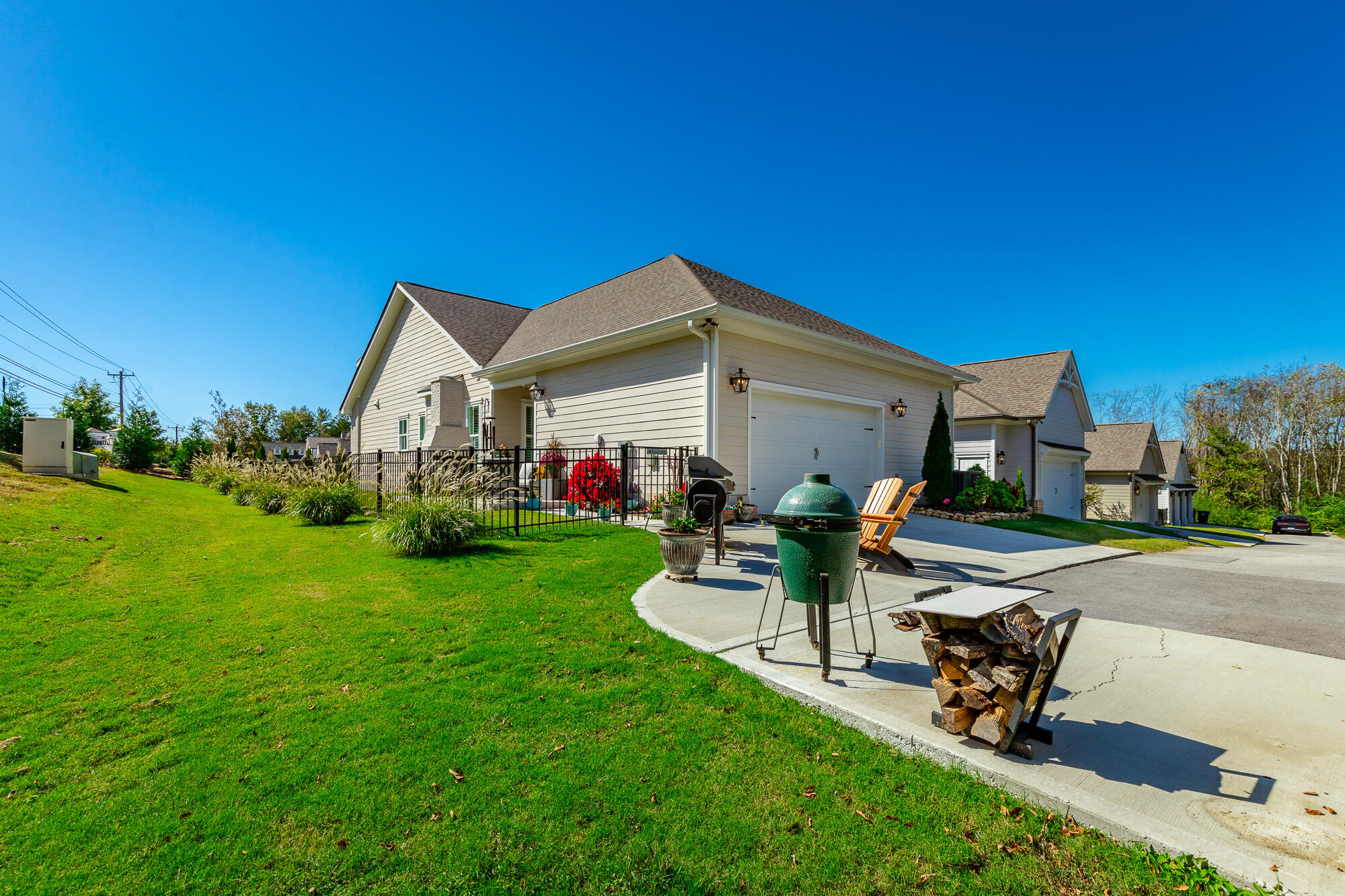 1949 Farmstead Drive, Hixson