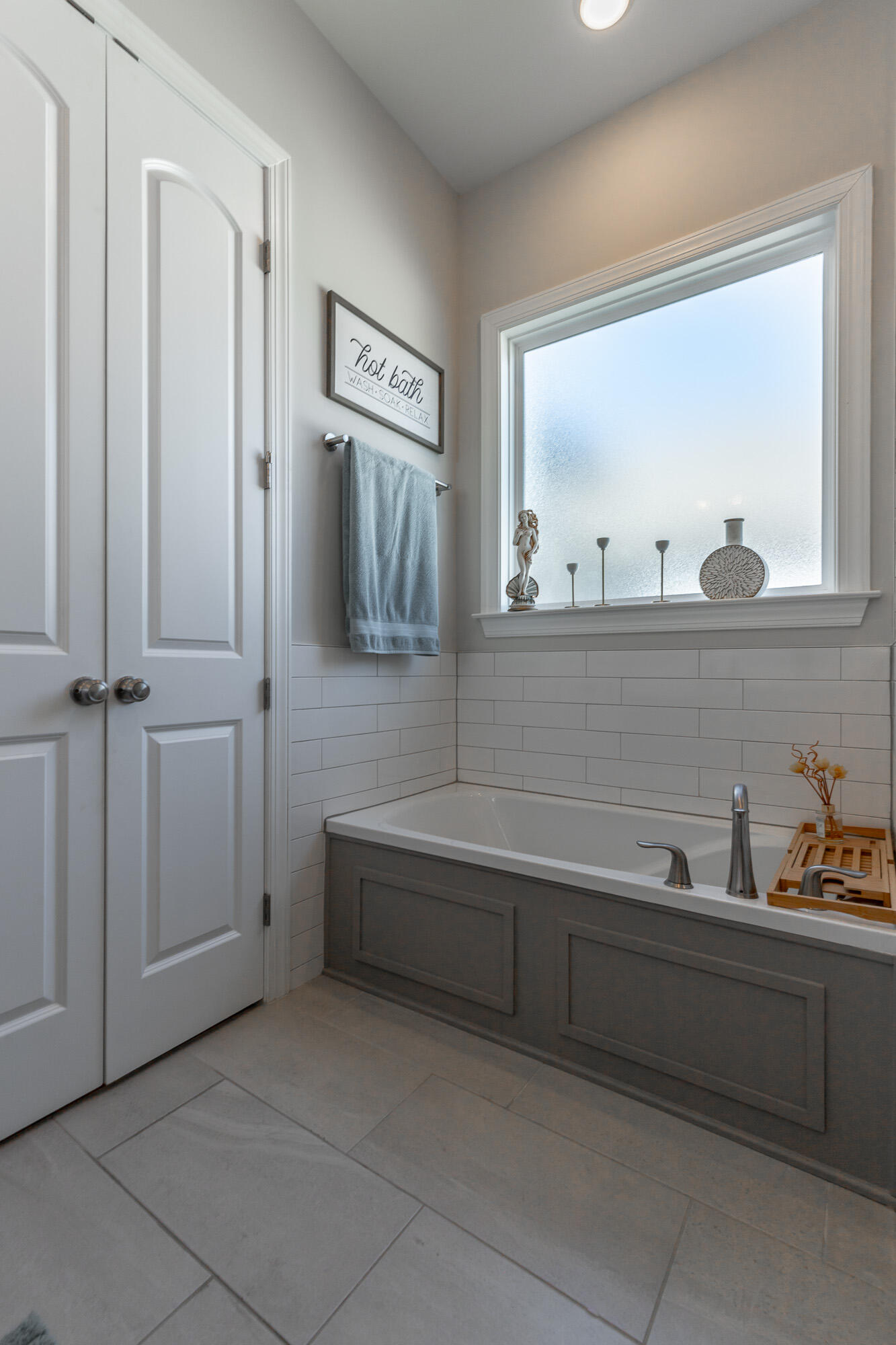 1949 Farmstead Drive, Hixson