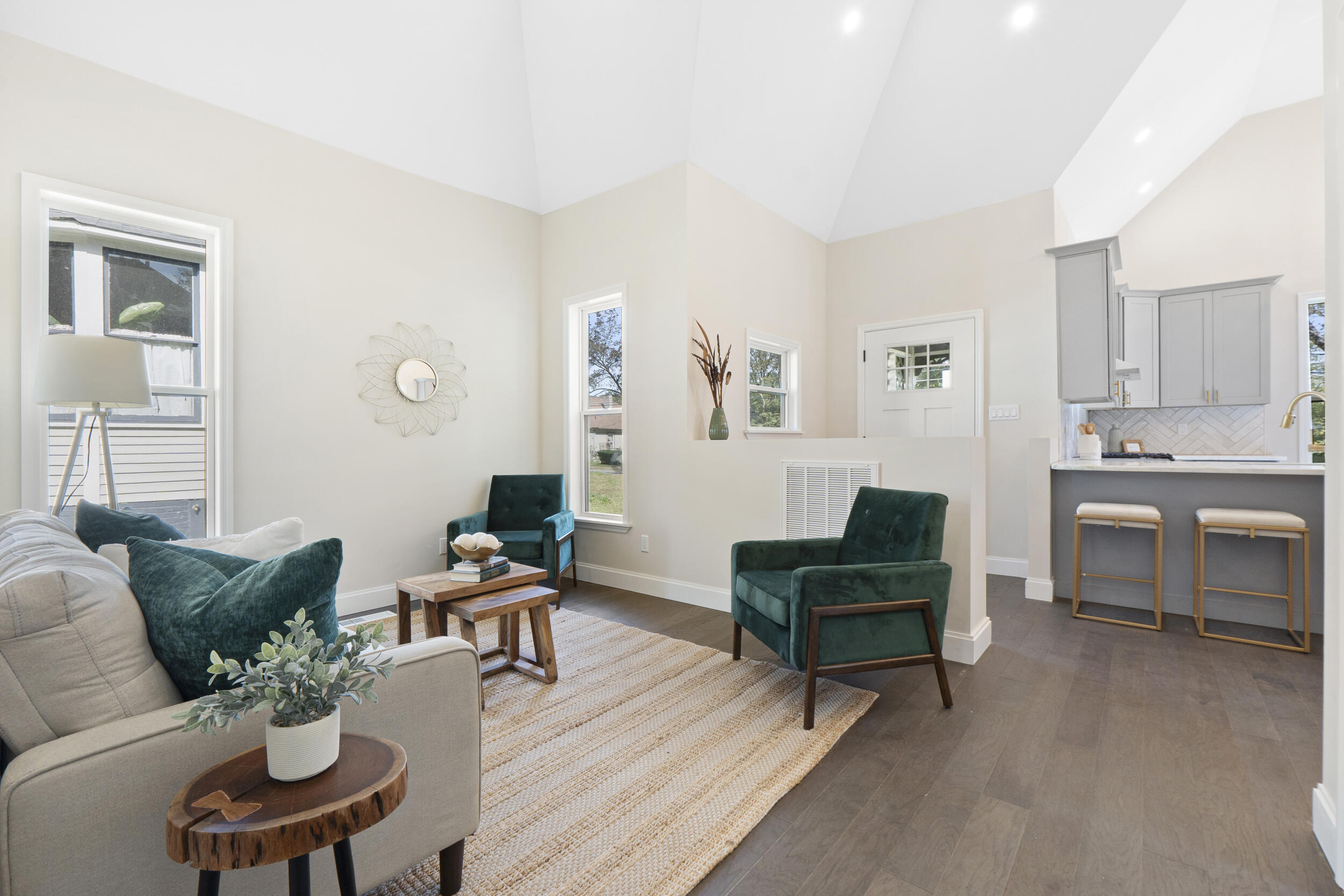 5411 Saint Elmo Avenue, Chattanooga