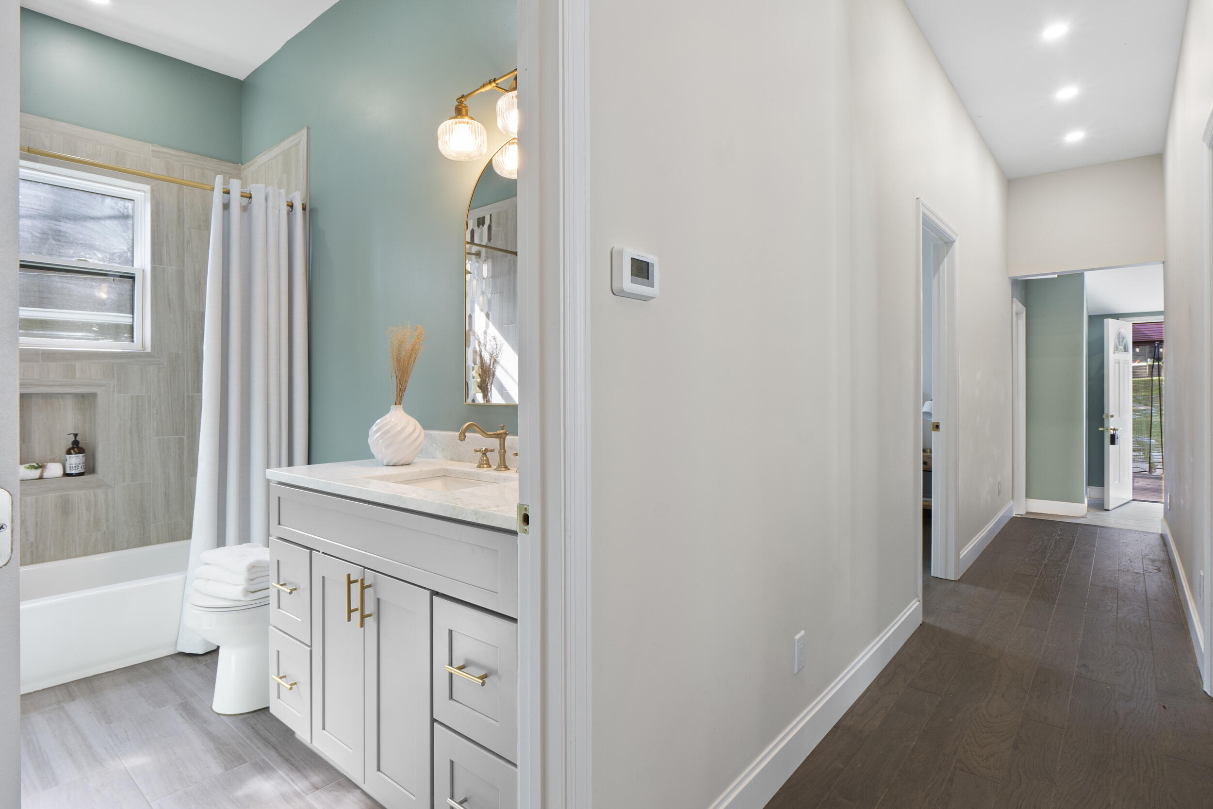 5411 Saint Elmo Avenue, Chattanooga