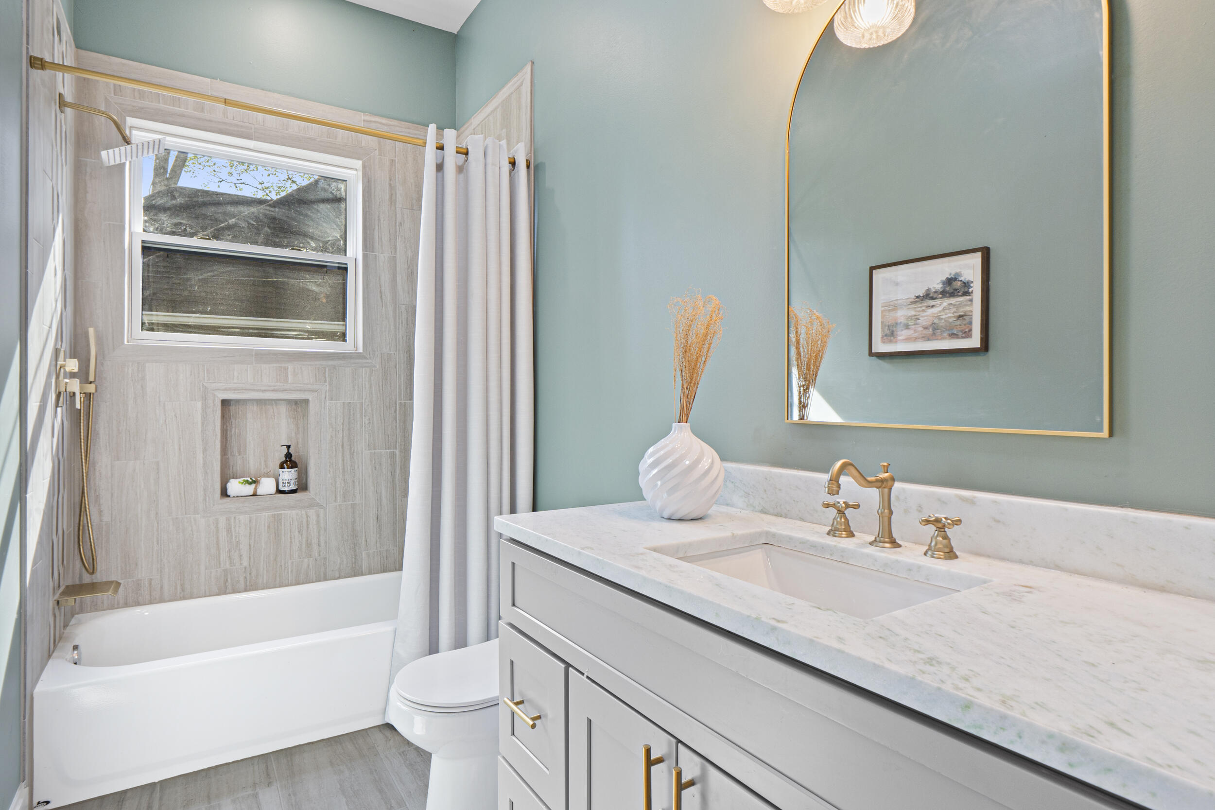 5411 Saint Elmo Avenue, Chattanooga