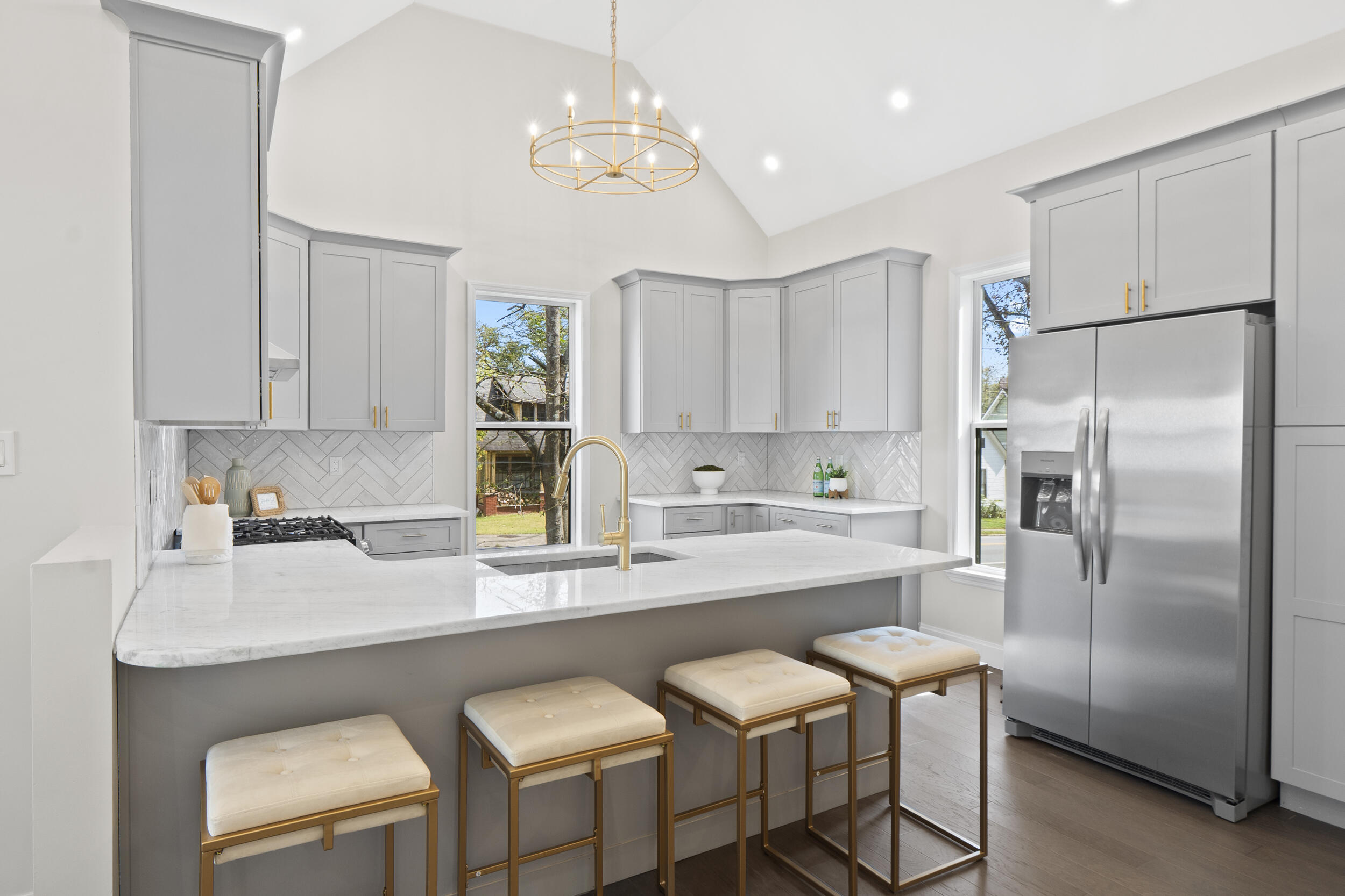 5411 Saint Elmo Avenue, Chattanooga