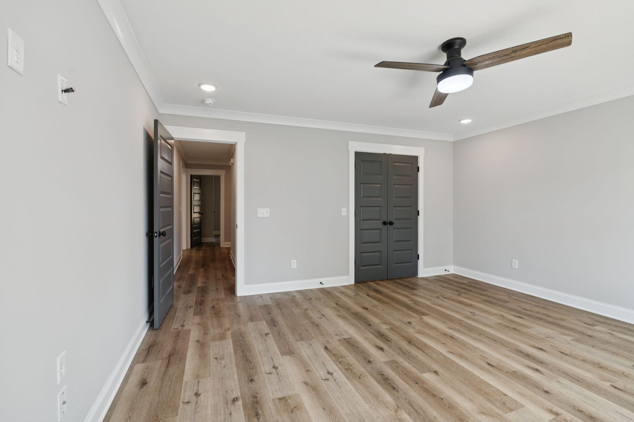 8016 Mcdonald Cemetery Road