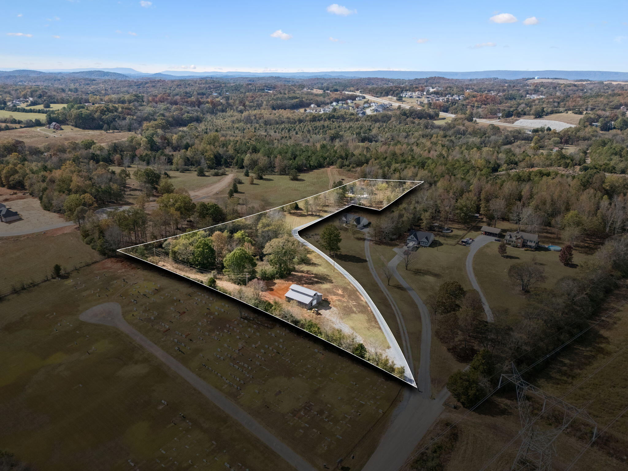 8016 Mcdonald Cemetery Road