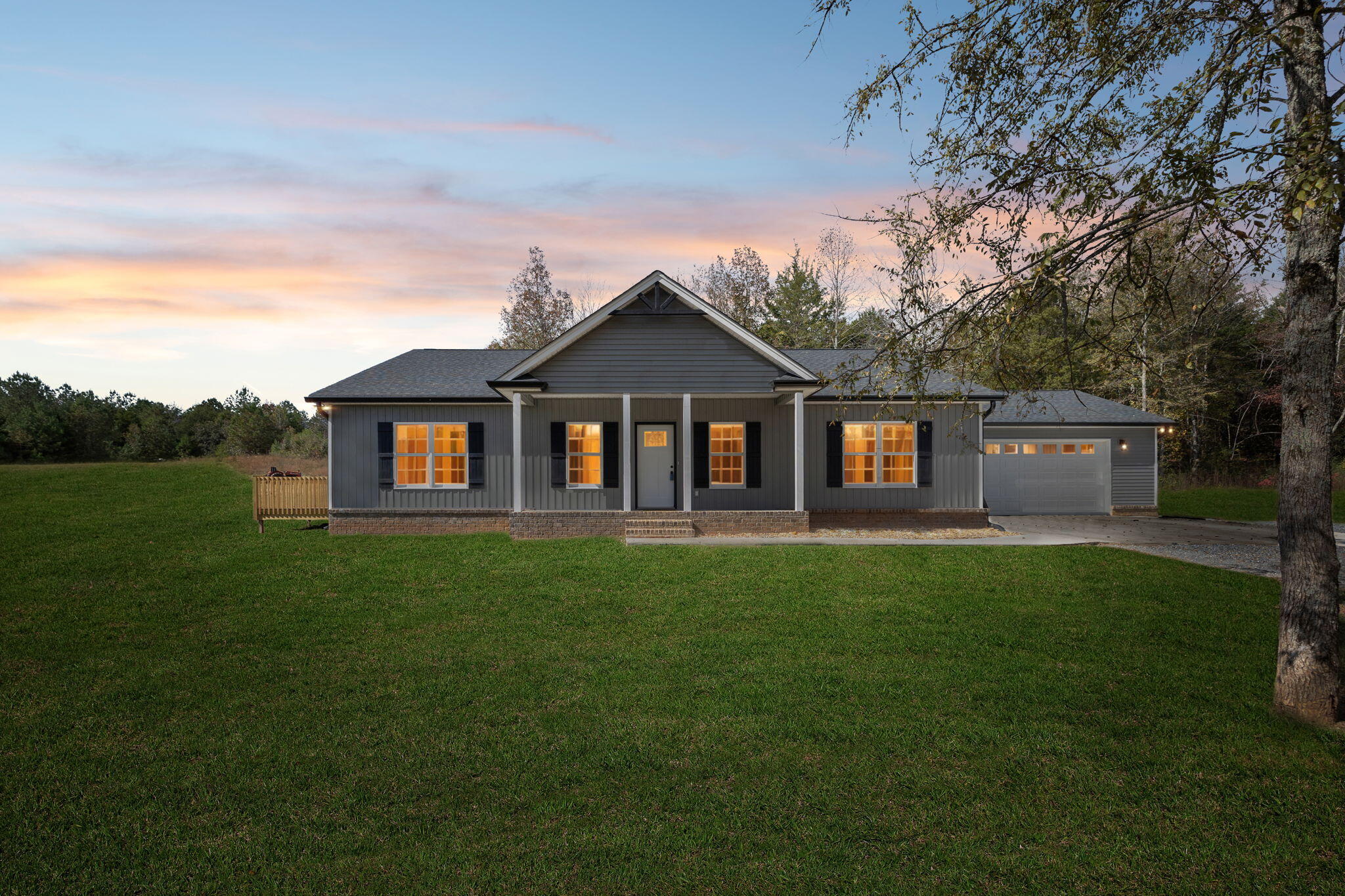 8016 Mcdonald Cemetery Road