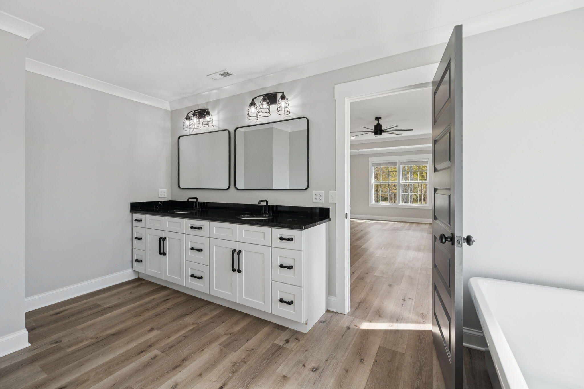 8016 Mcdonald Cemetery Road