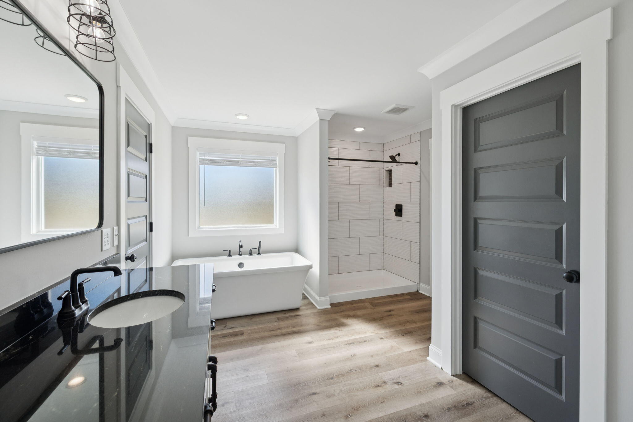 8016 Mcdonald Cemetery Road