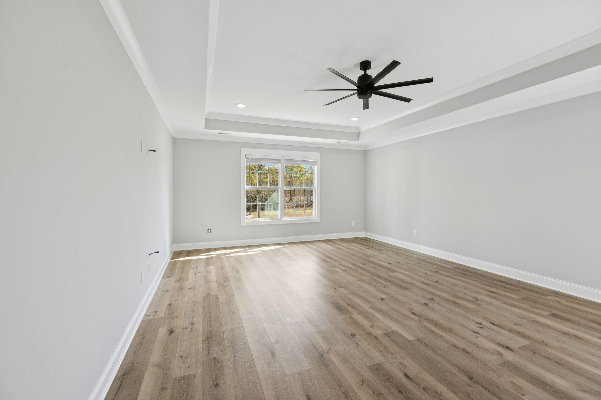 8016 Mcdonald Cemetery Road