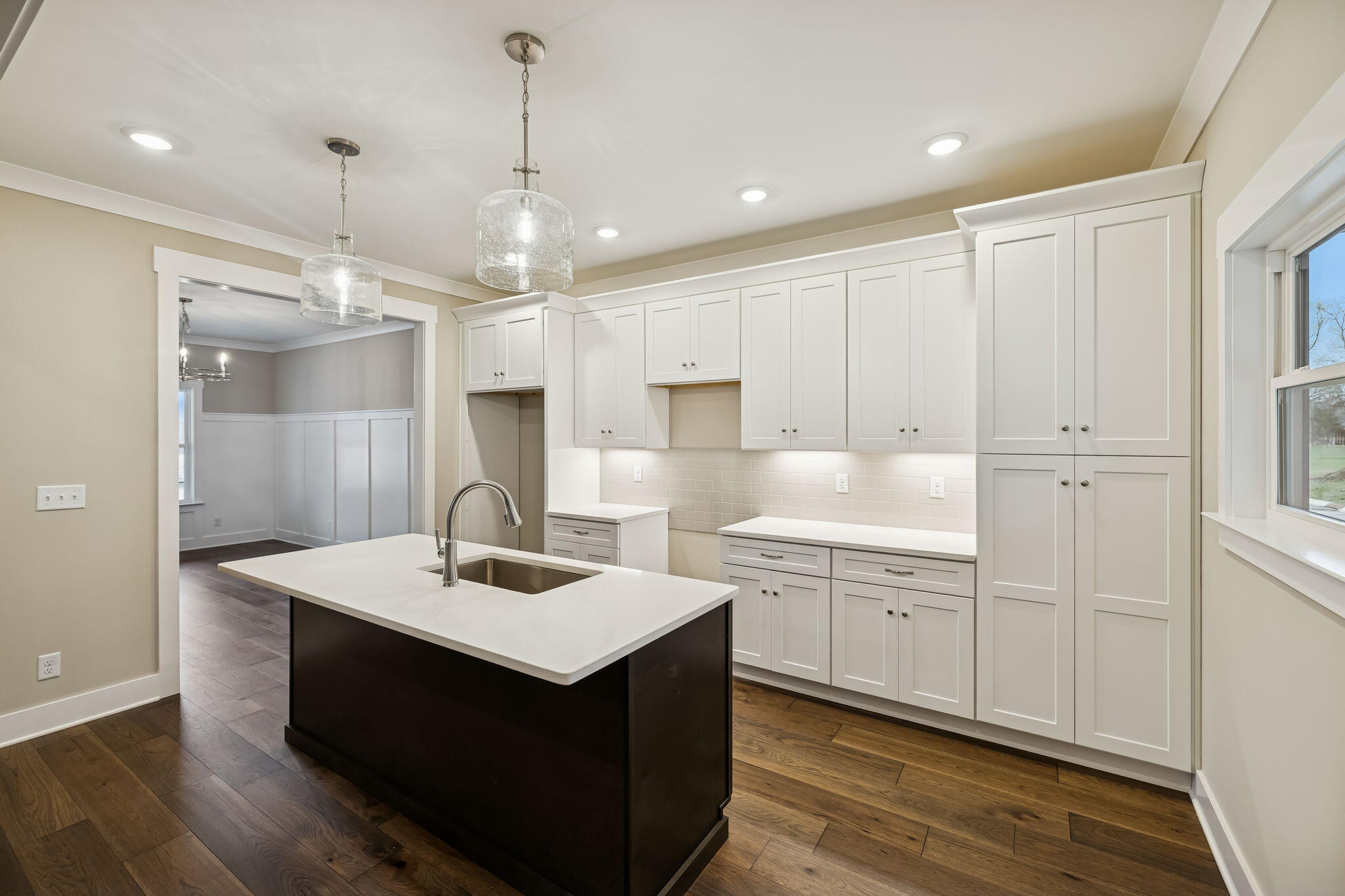 5205 NW Baylor Street