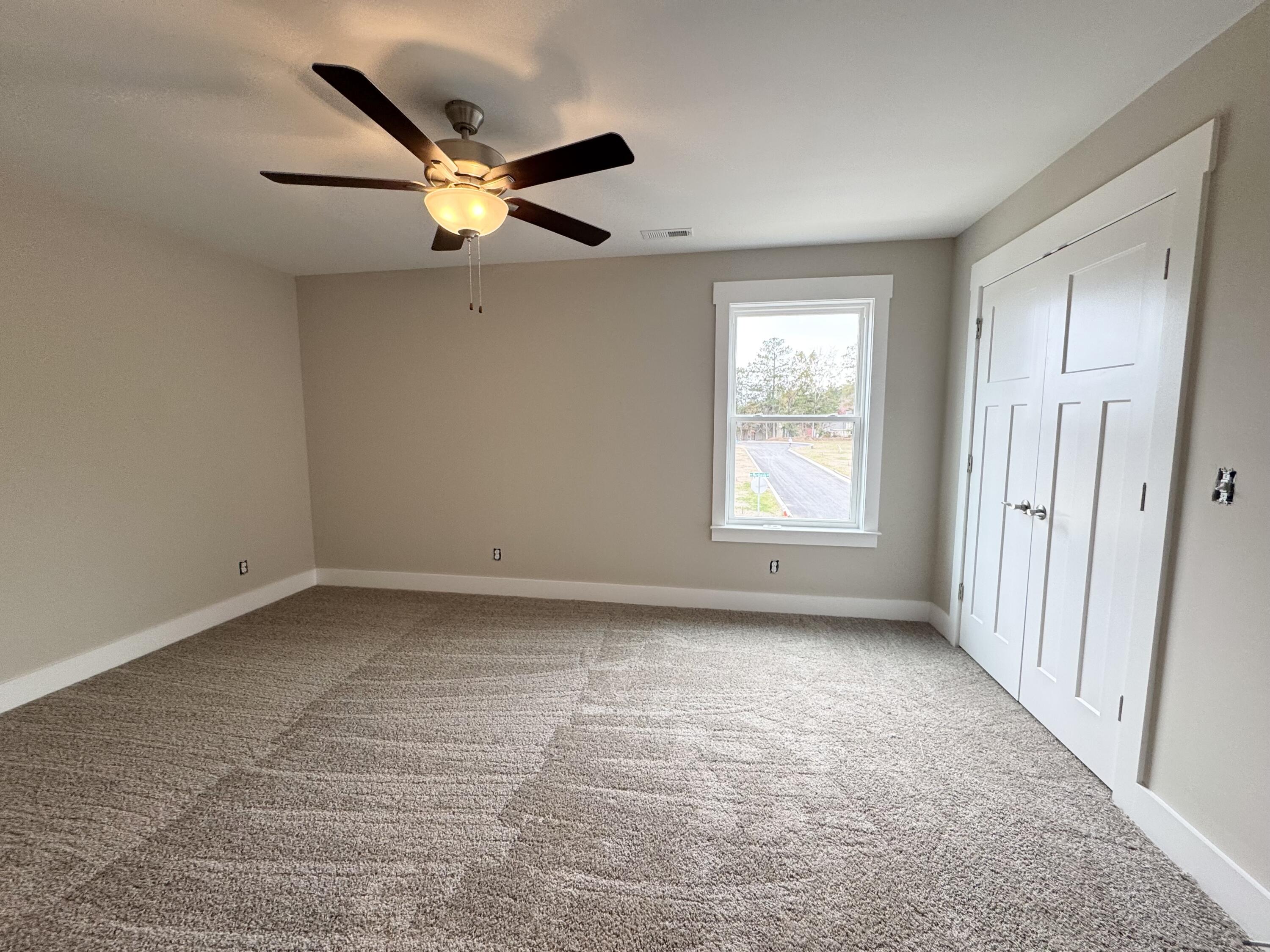 5205 NW Baylor Street