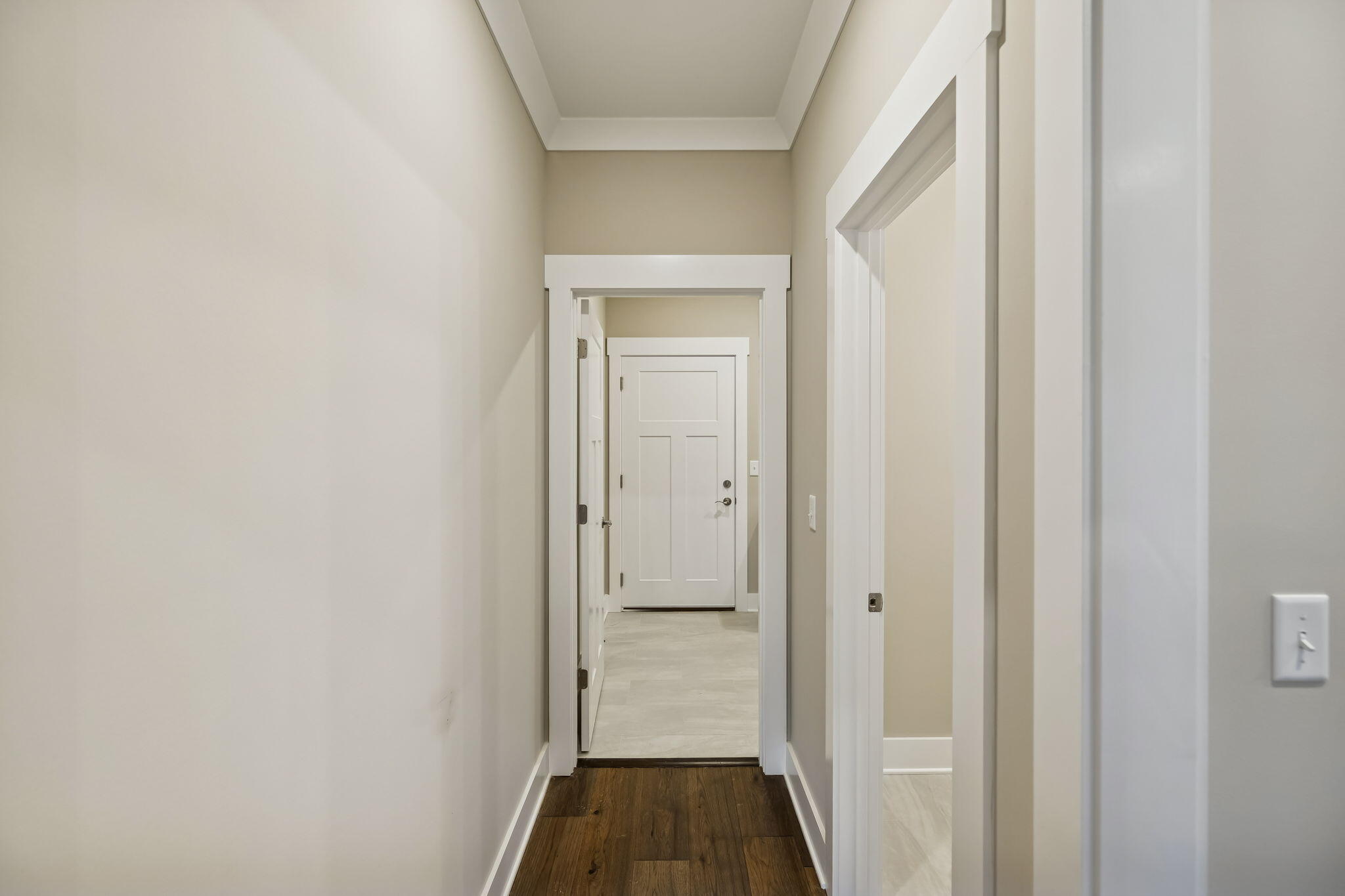 5205 NW Baylor Street