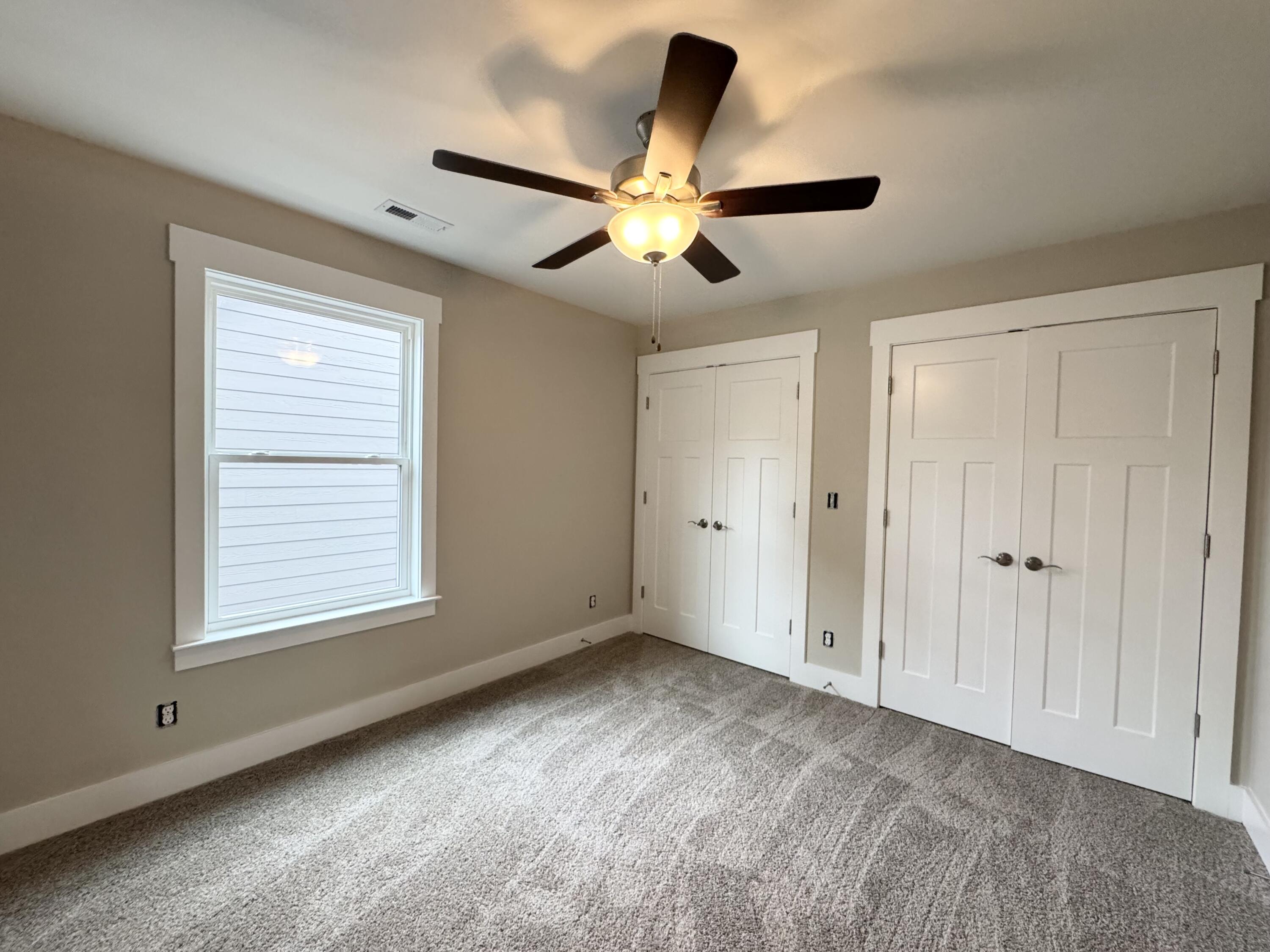 5205 NW Baylor Street