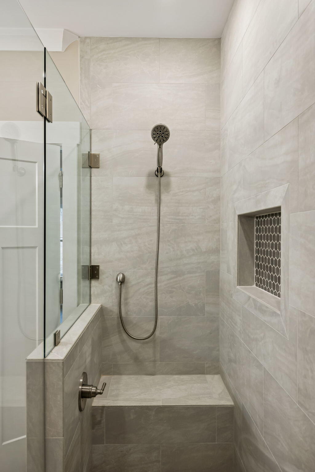 5205 NW Baylor Street