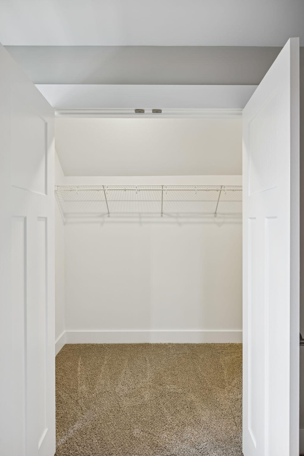 5205 NW Baylor Street