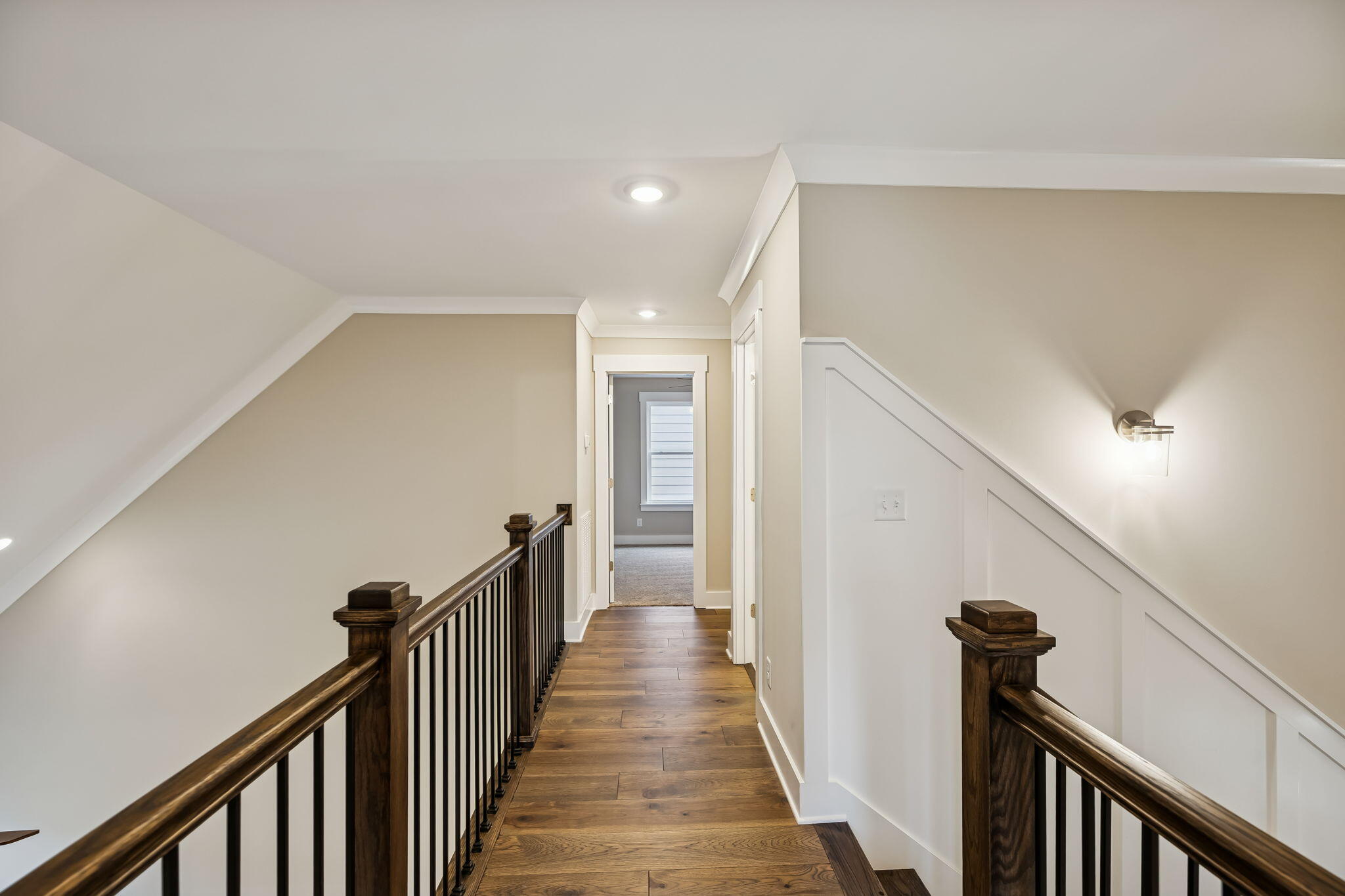 5205 NW Baylor Street