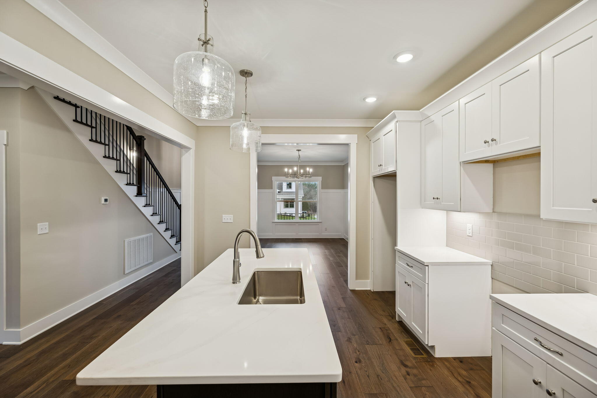 5205 NW Baylor Street