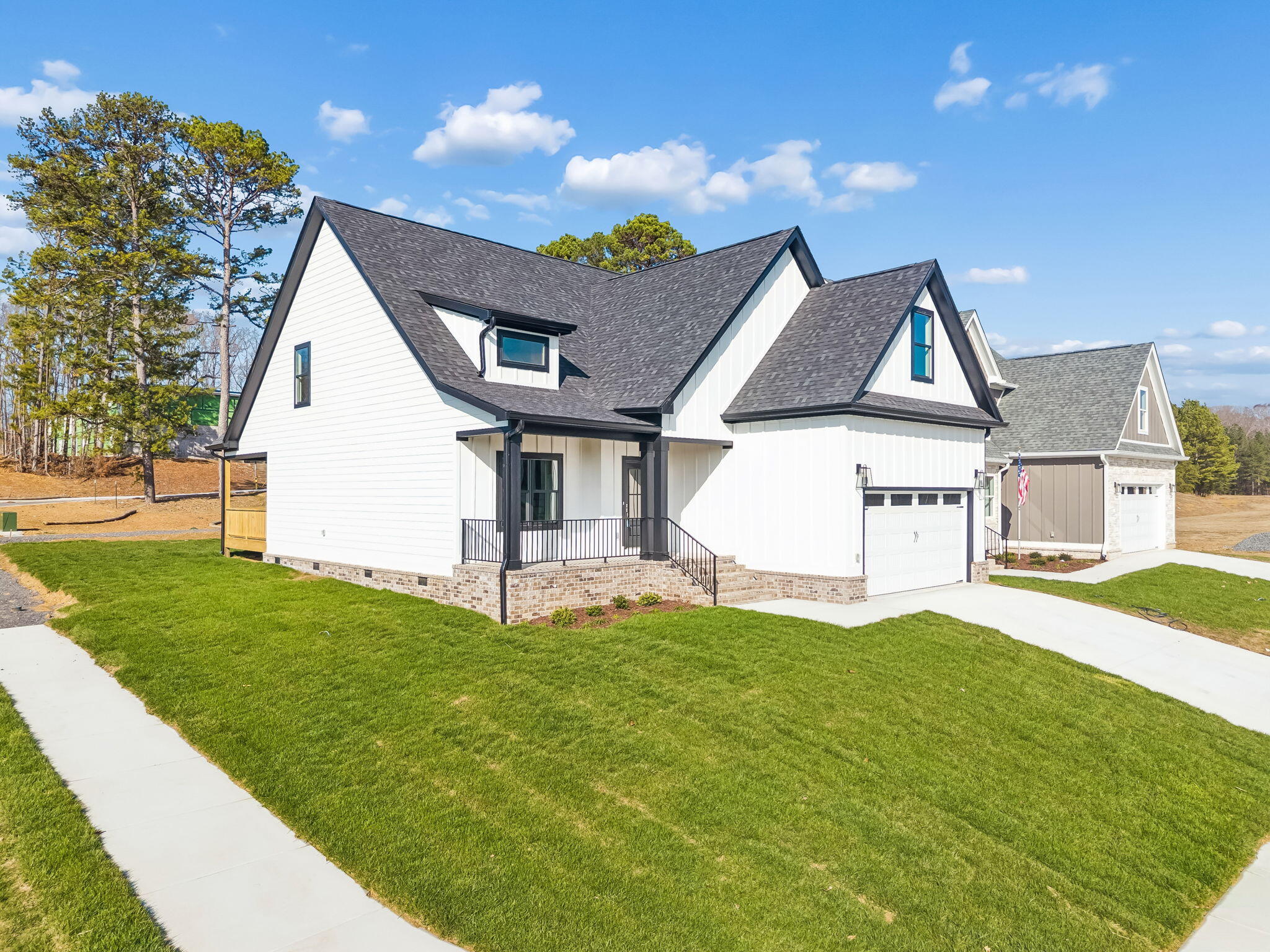 5205 NW Baylor Street