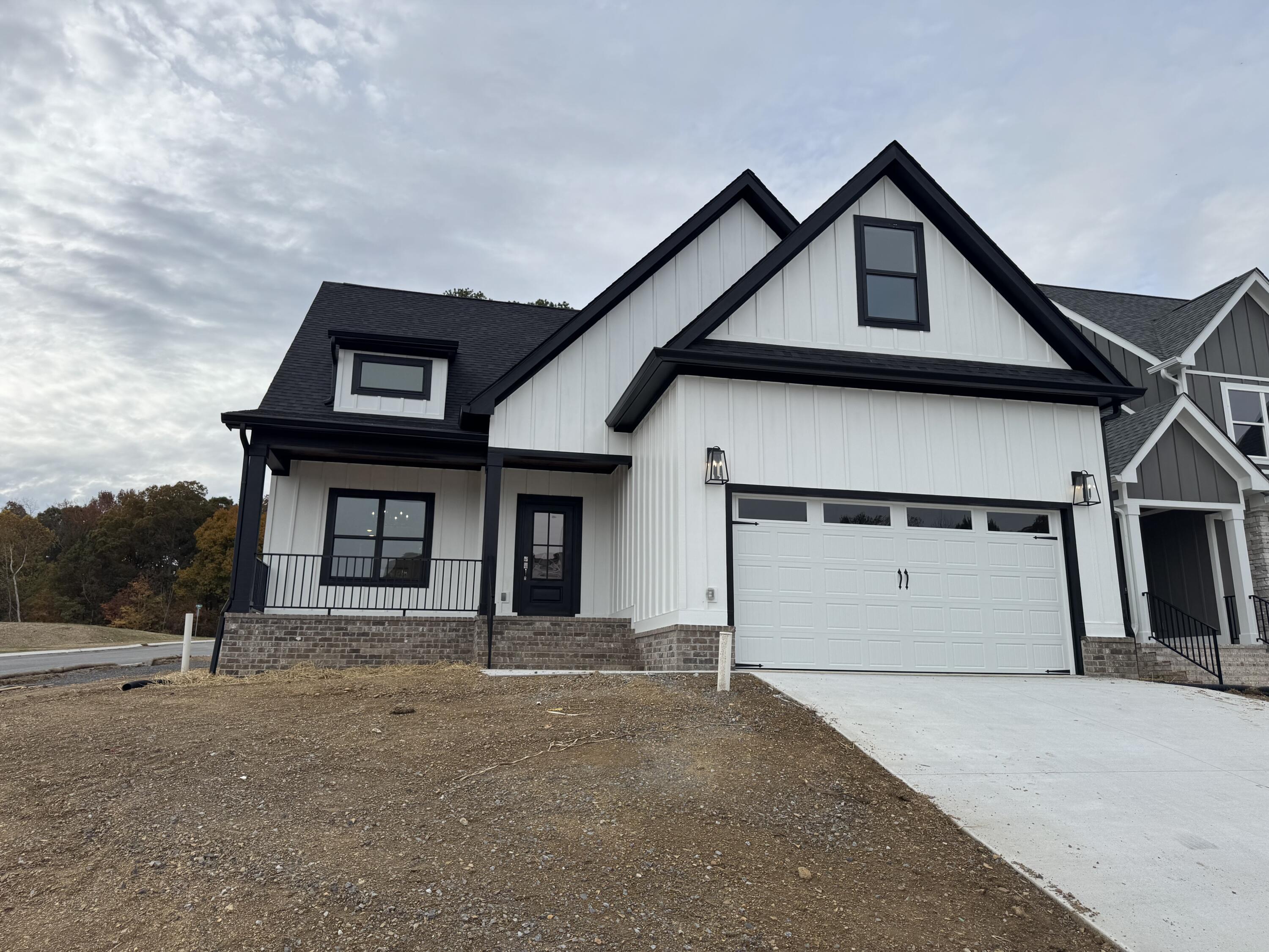 5205 NW Baylor Street