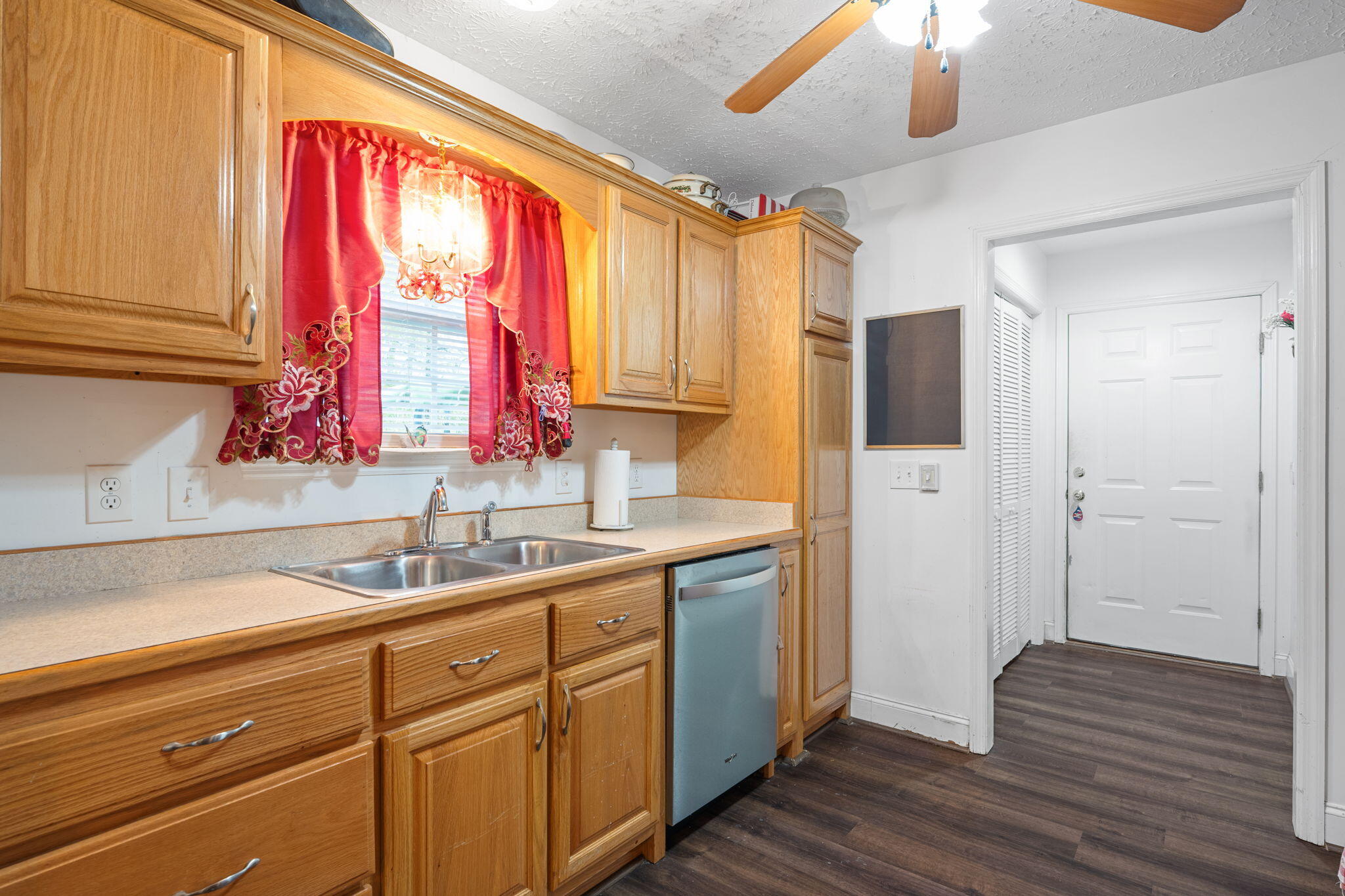 4216 Salem Valley Road