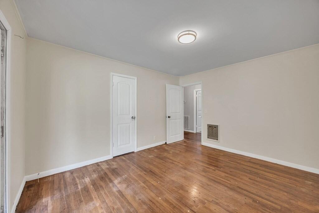 255 Norton Bridge Road