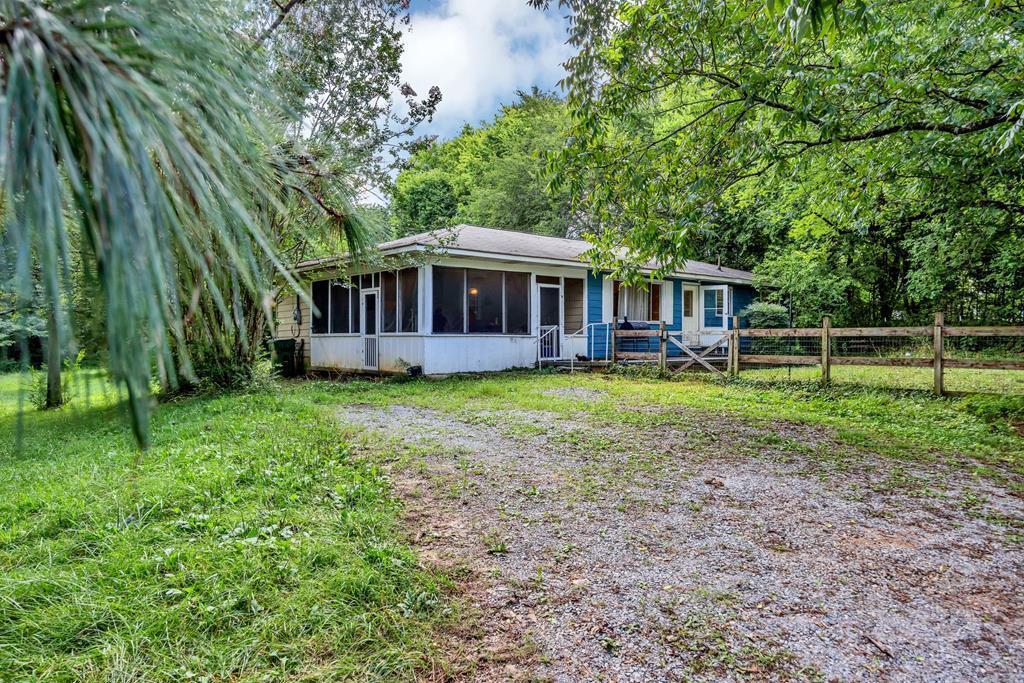 255 Norton Bridge Road