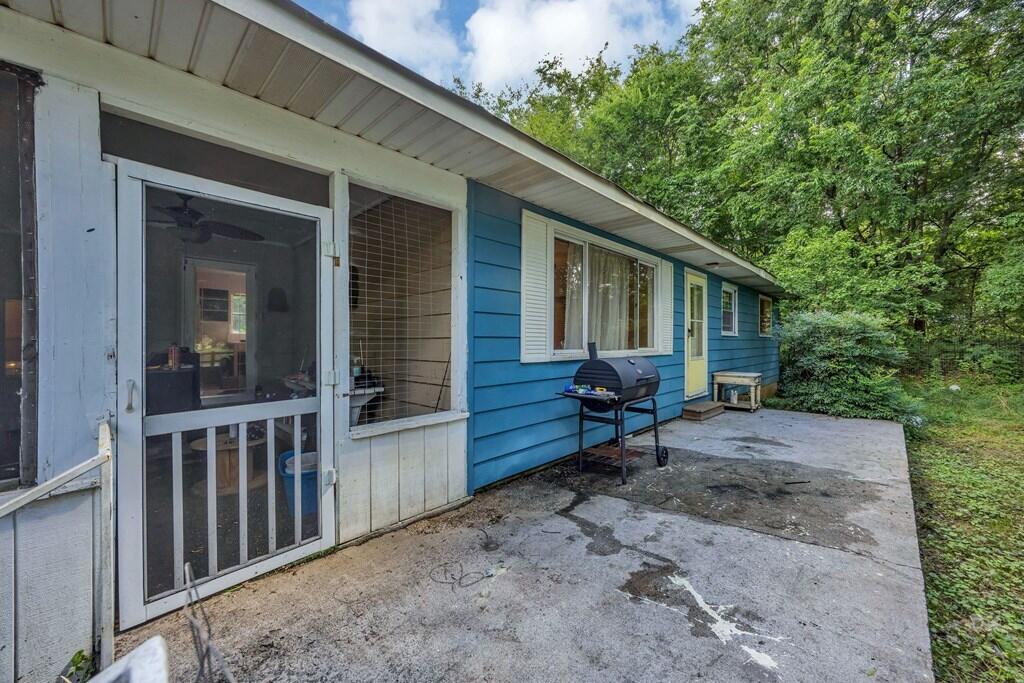 255 Norton Bridge Road