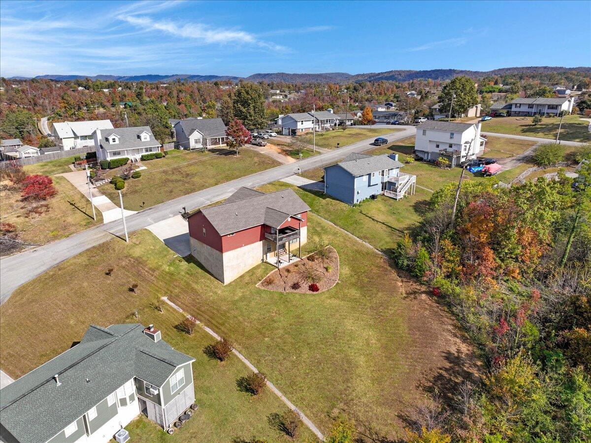 8206 Thrush Hollow Lane