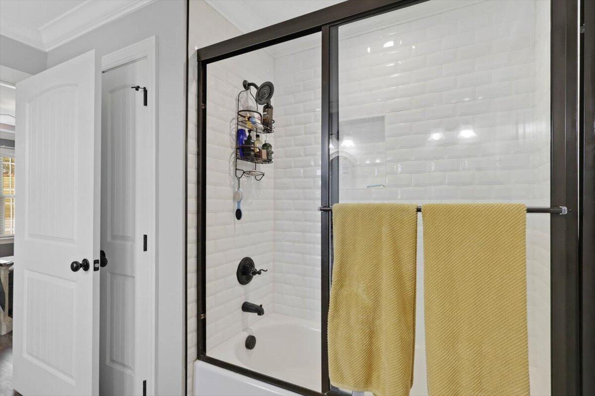 8206 Thrush Hollow Lane