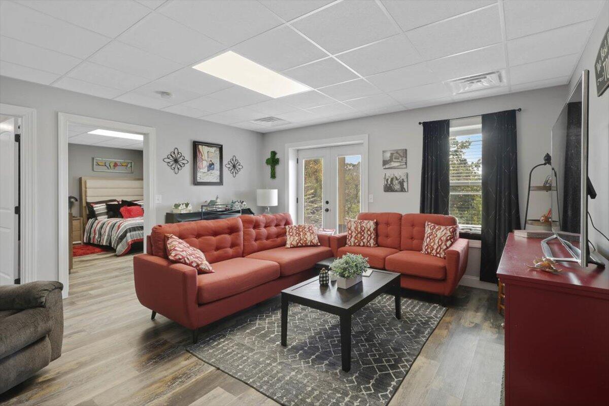 8206 Thrush Hollow Lane