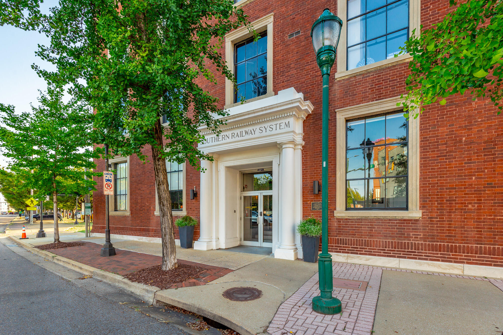 1301 Market Street, 106