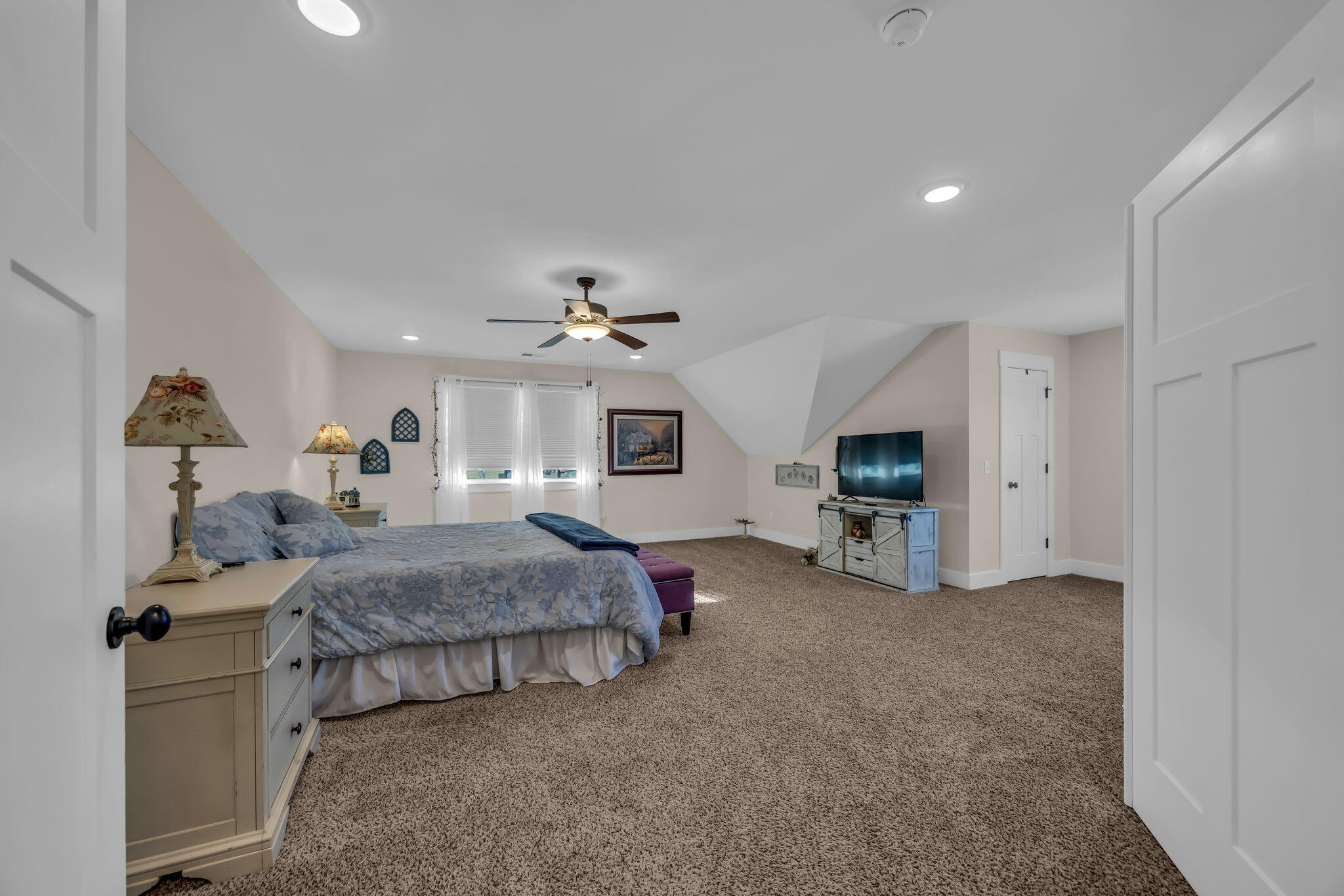 163 Autumn Wind Drive SW