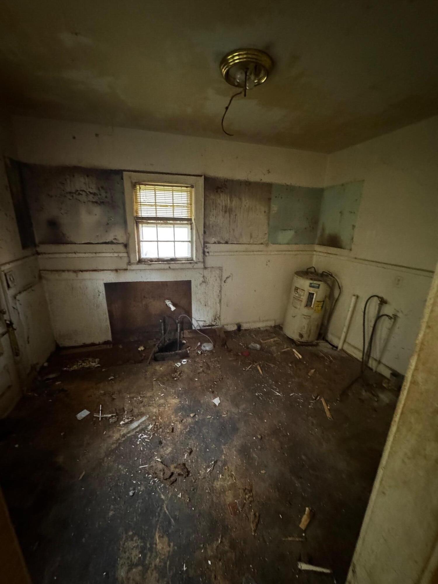 2202 Chamberlain Avenue