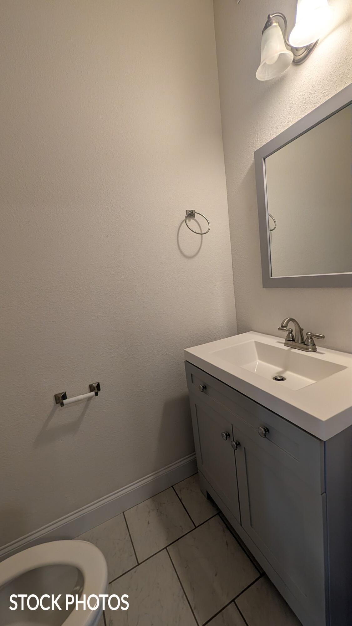 122 & 124 Courtland Crest Drive SW