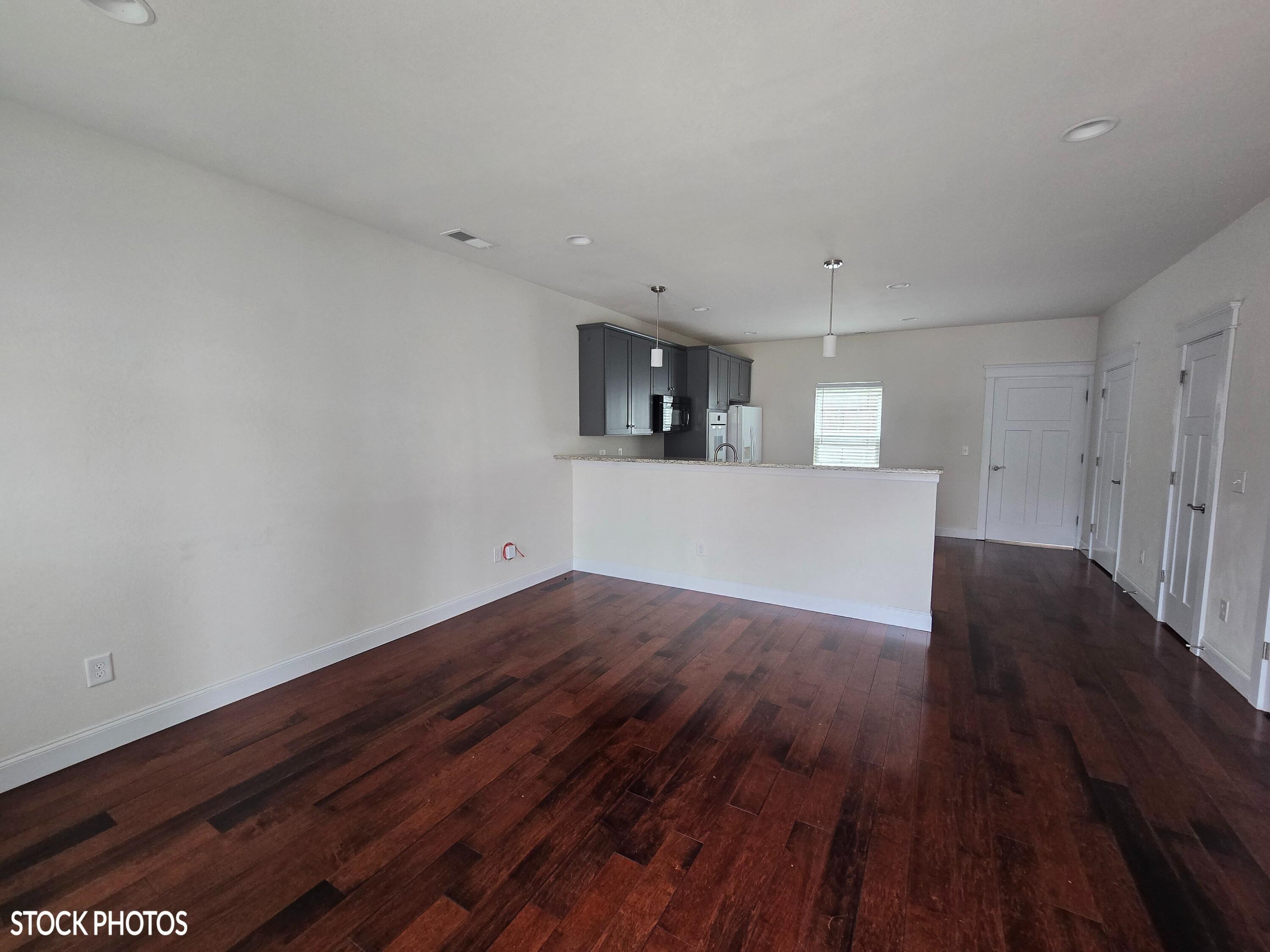 122 & 124 Courtland Crest Drive SW